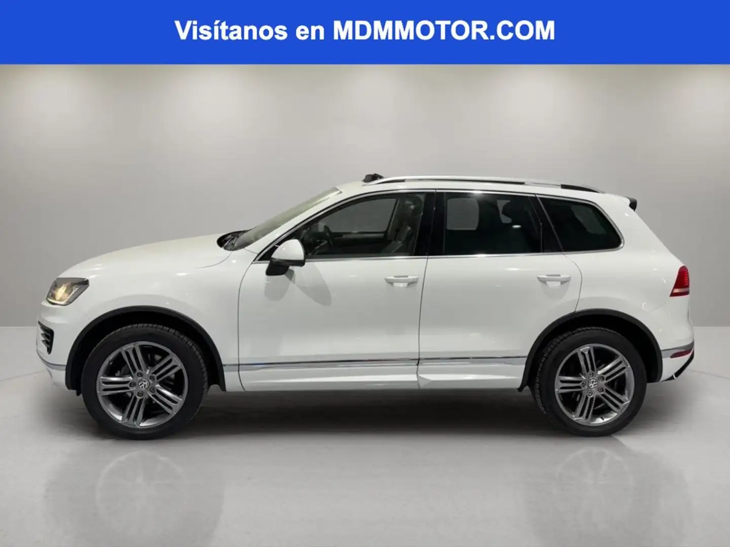 Volkswagen Touareg R-Line 3.0 TDI 262CV Tiptronic BMT Wit - 2