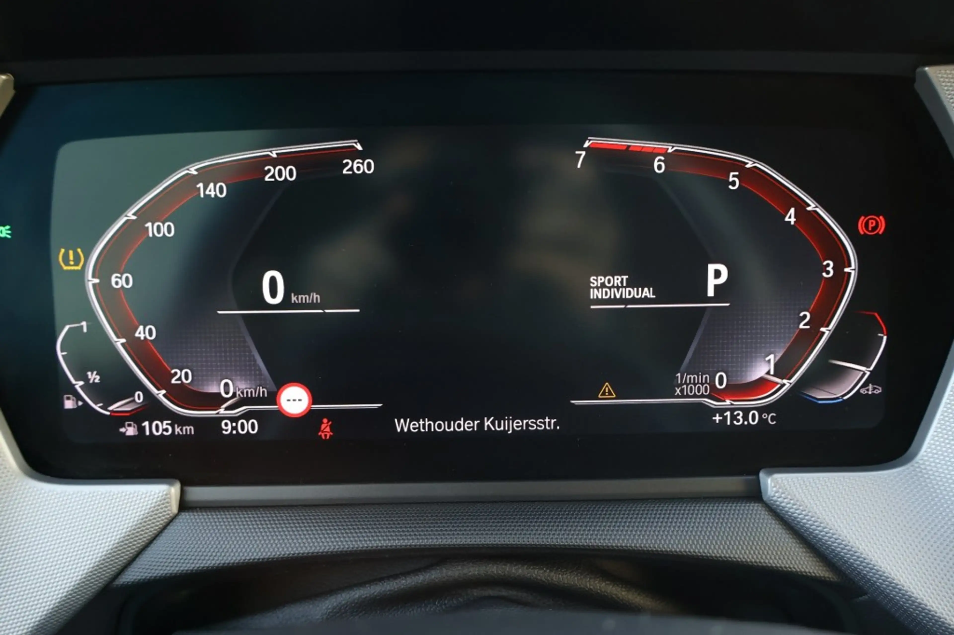 BMW 118 118i Automaat / Navi / PDC / LED / ECC / Carplay — photo 29