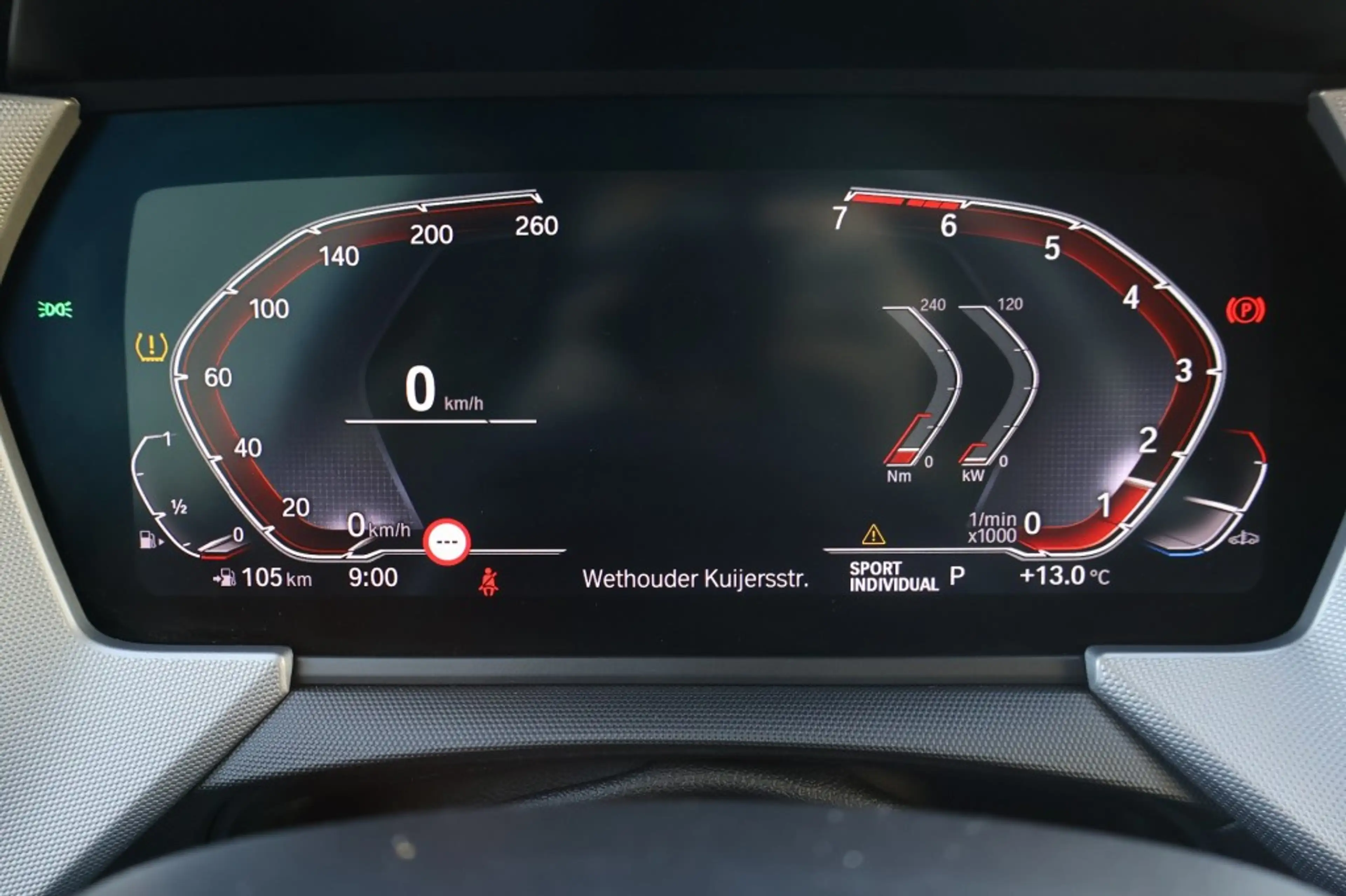 BMW 118 118i Automaat / Navi / PDC / LED / ECC / Carplay — photo 30