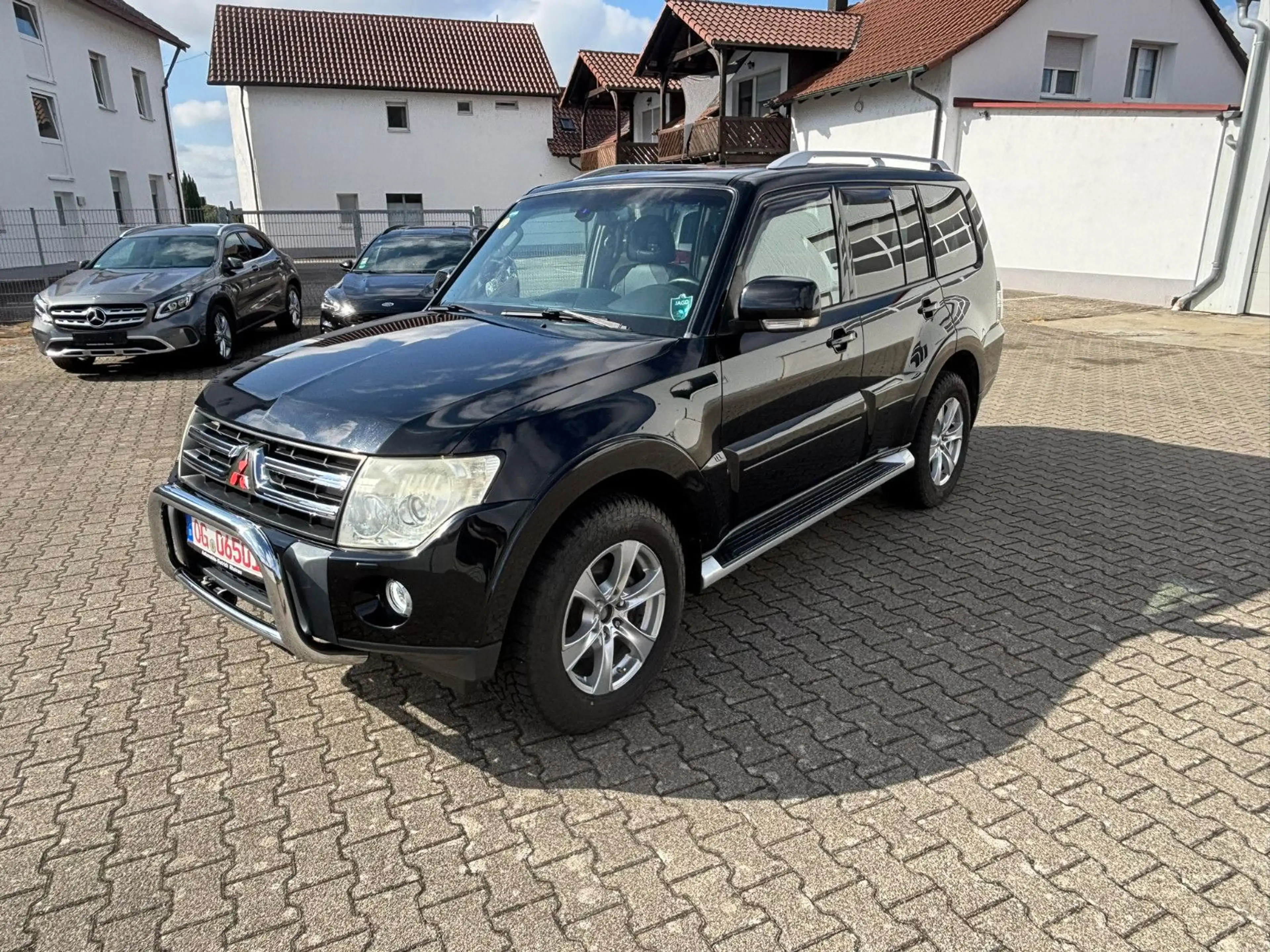Mitsubishi Pajero 3.2 DI-D Instyle