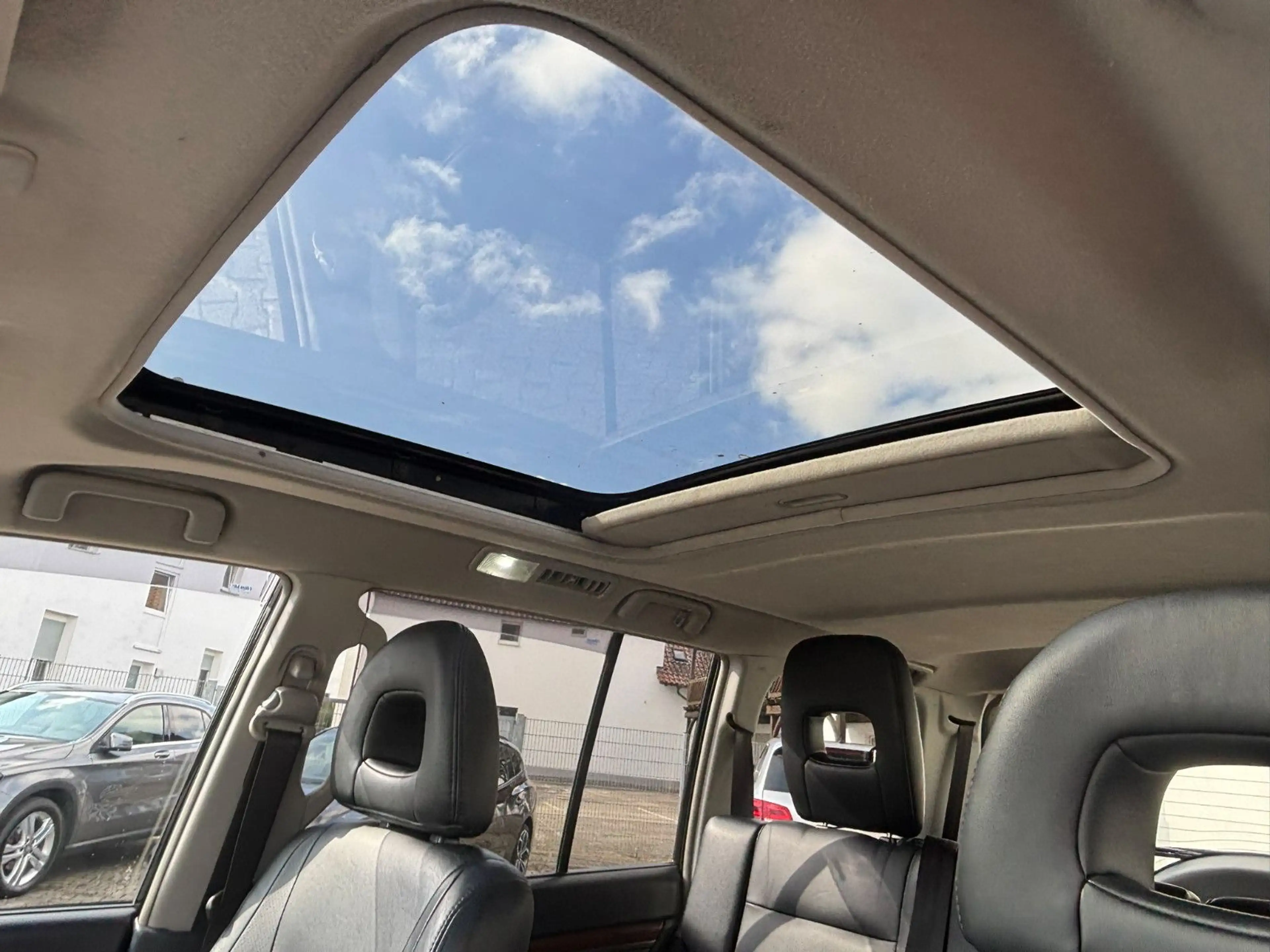 Mitsubishi Pajero 3.2 DI-D Instyle — photo 11