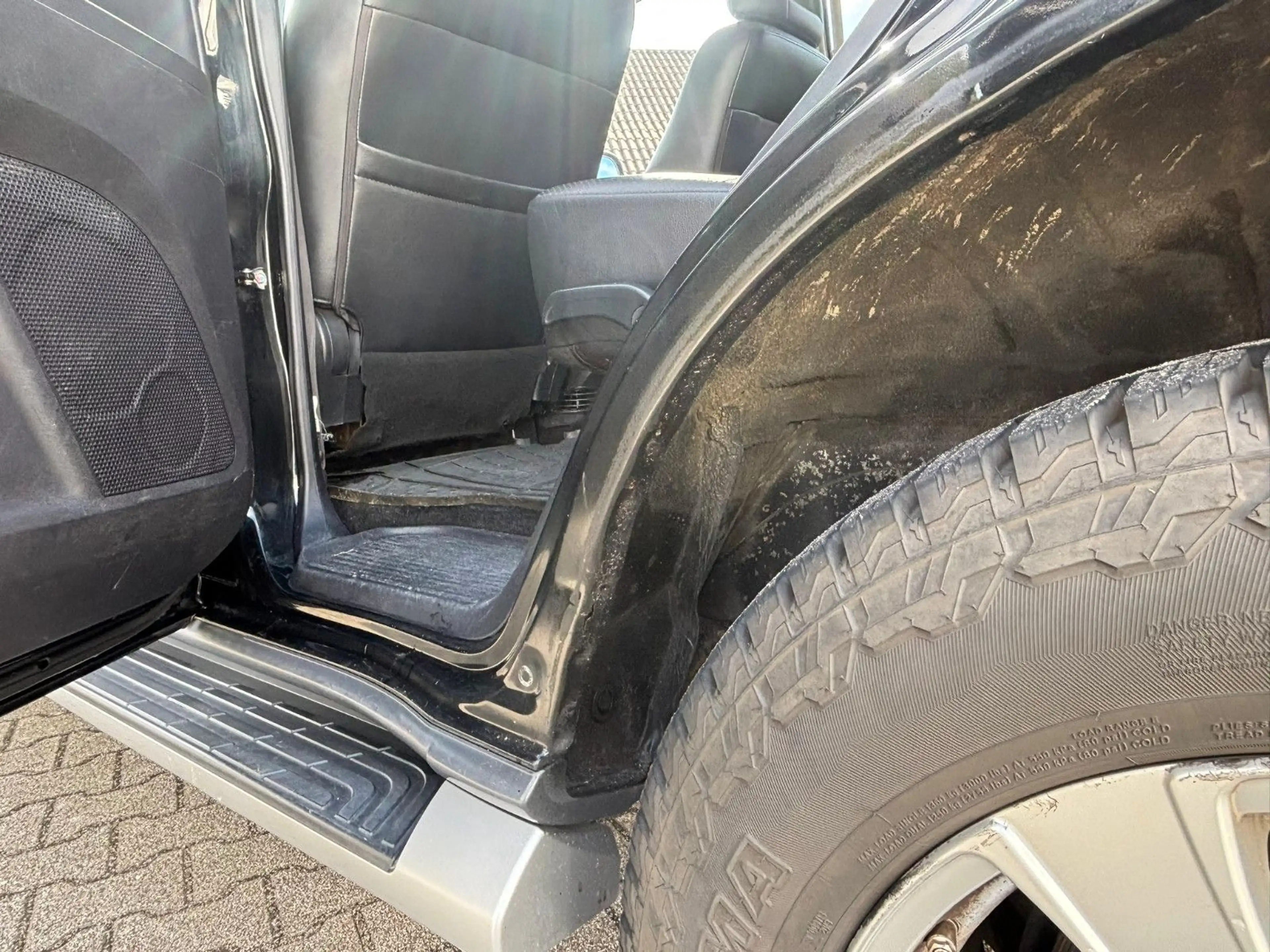 Mitsubishi Pajero 3.2 DI-D Instyle — photo 14