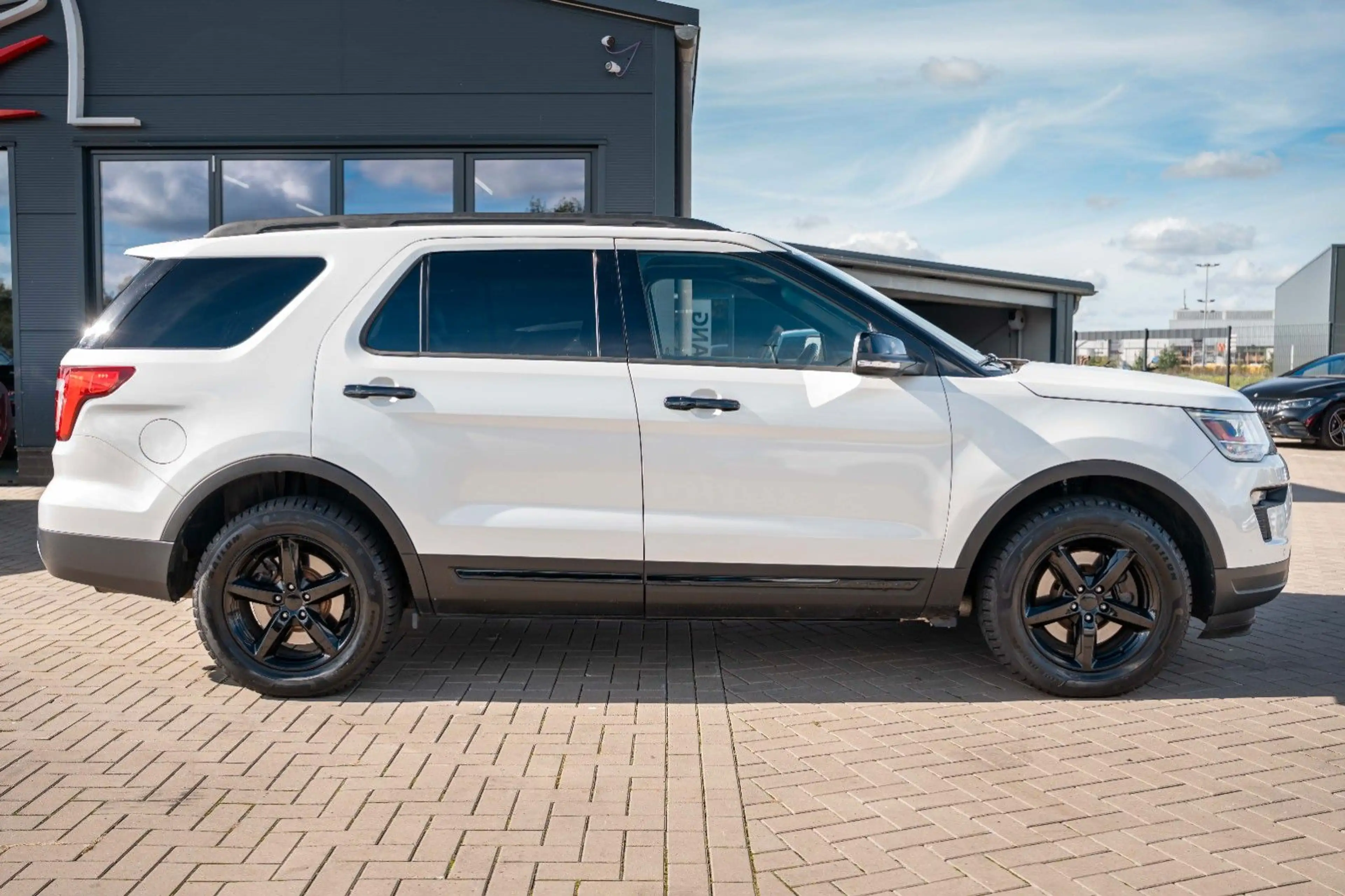 Ford Explorer 3,5 XLT 4x4 LPG BRC NAVI LEDER7 SItzer — photo 12