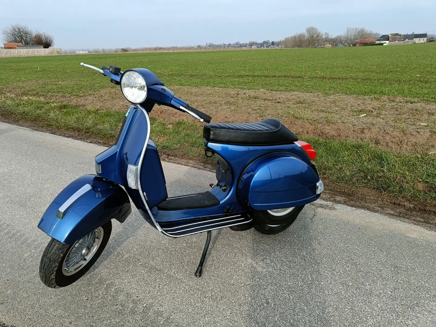 Vespa PX 125 Blauw - 1
