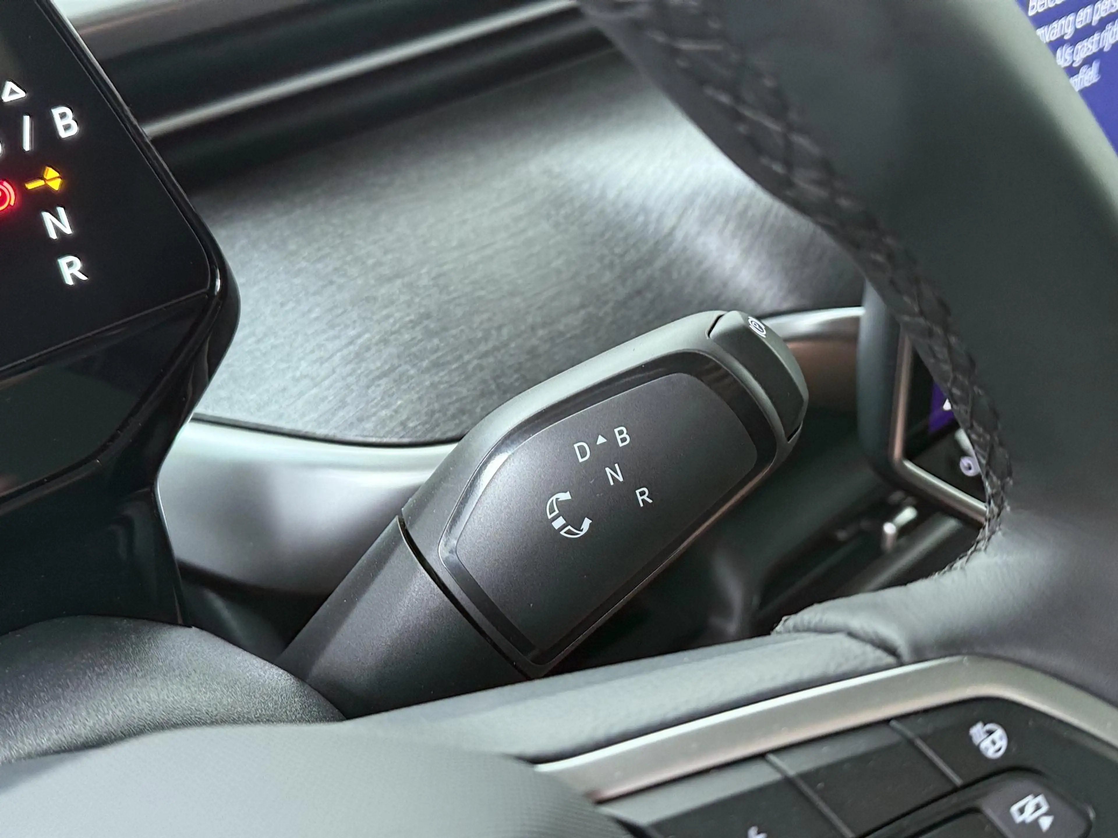 Volkswagen ID. Buzz Bedrijfswagens Pro Bulli Limited Elektromotor 210 — photo 11