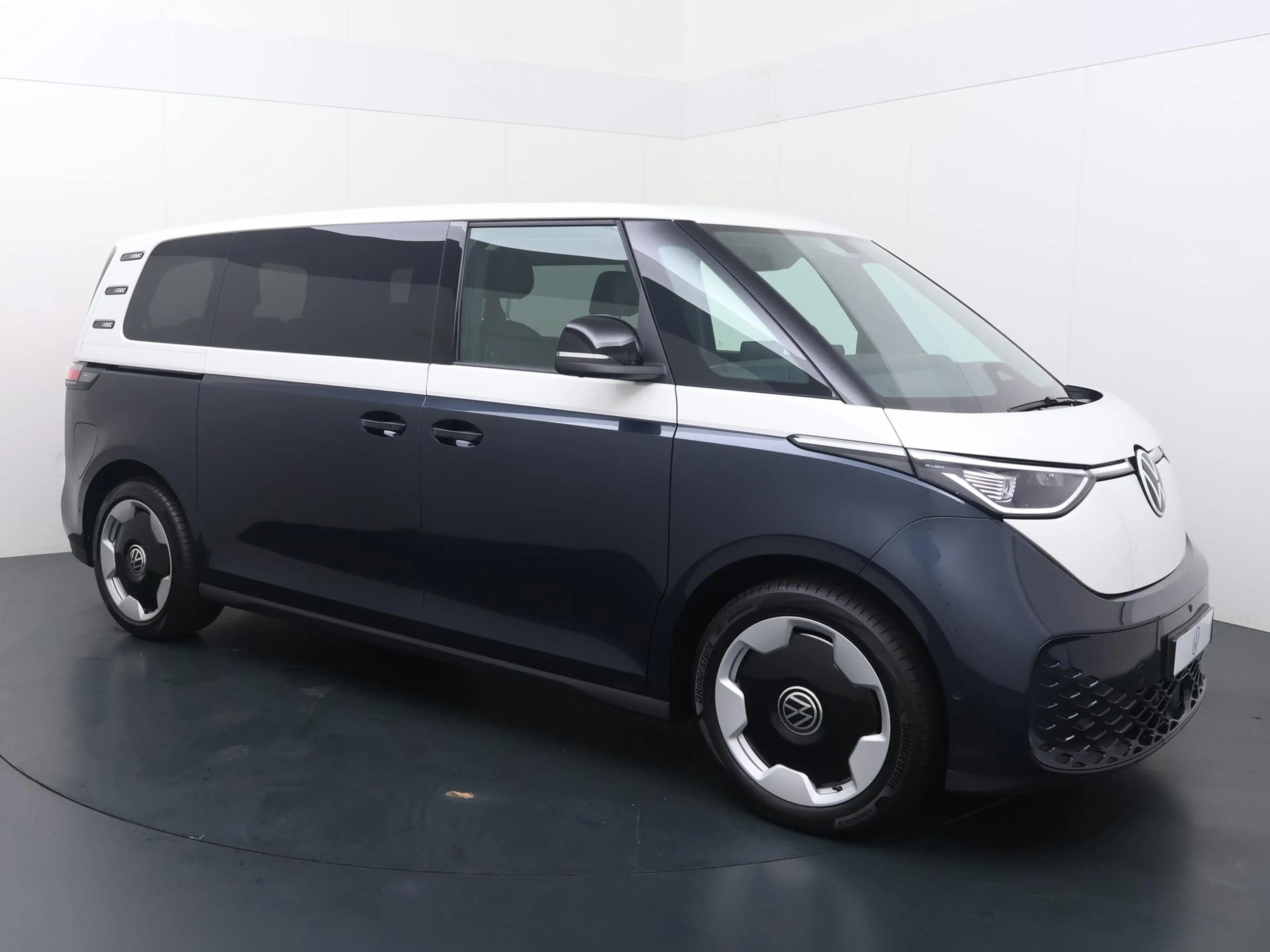 Volkswagen ID. Buzz Bedrijfswagens Pro Bulli Limited Elektromotor 210 — photo 3