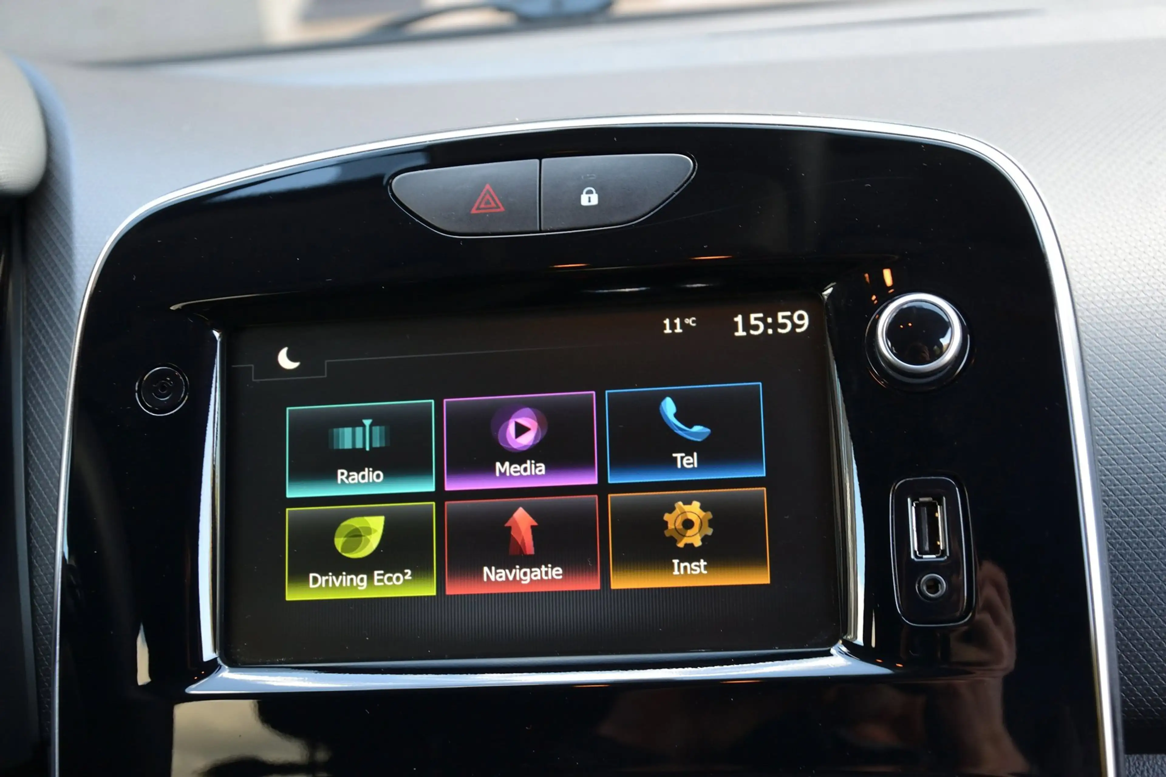 Renault Clio Estate 0.9 TCe Limited | Navigatie | Cruise Contro — photo 11