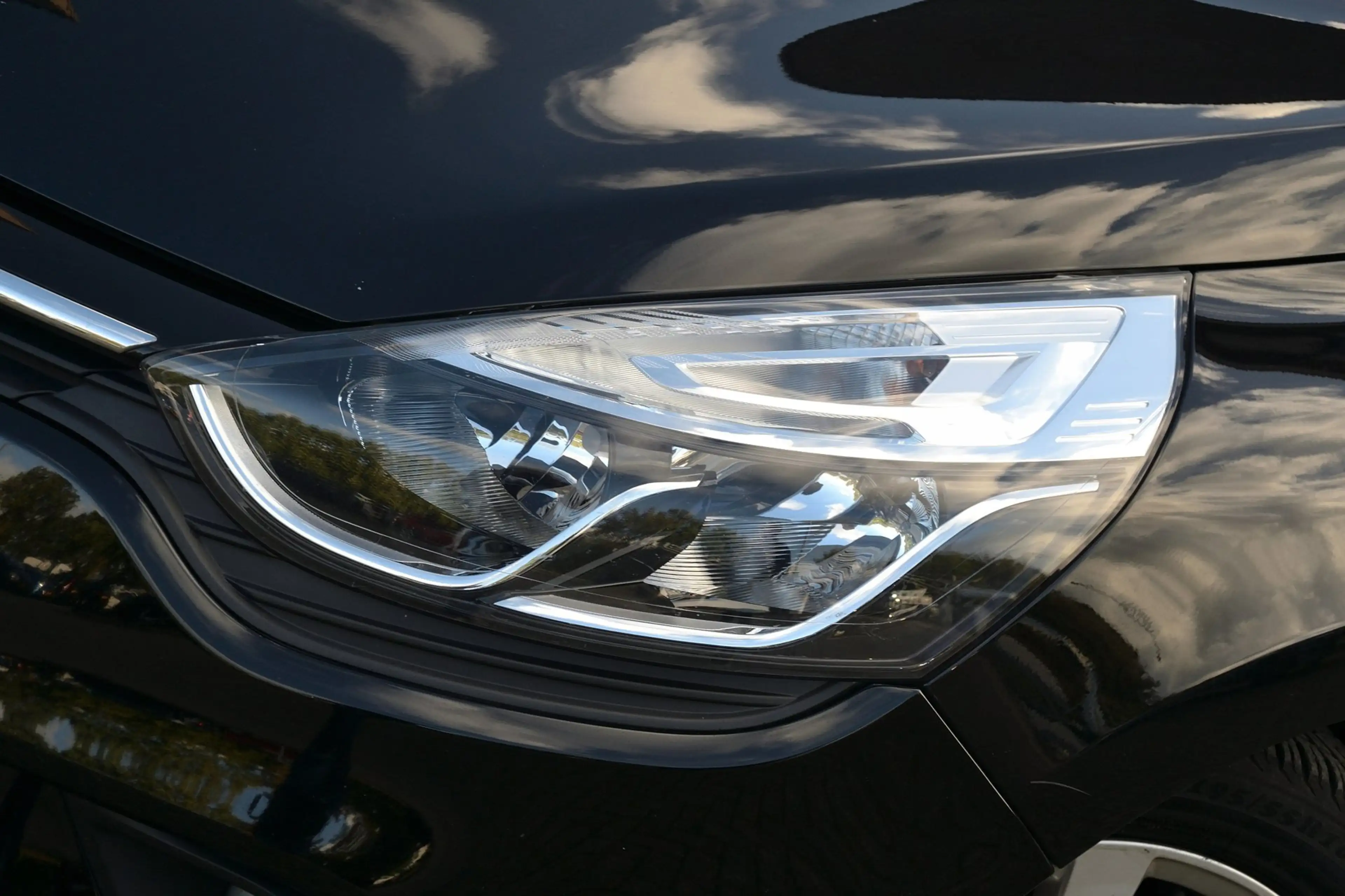 Renault Clio Estate 0.9 TCe Limited | Navigatie | Cruise Contro — photo 6