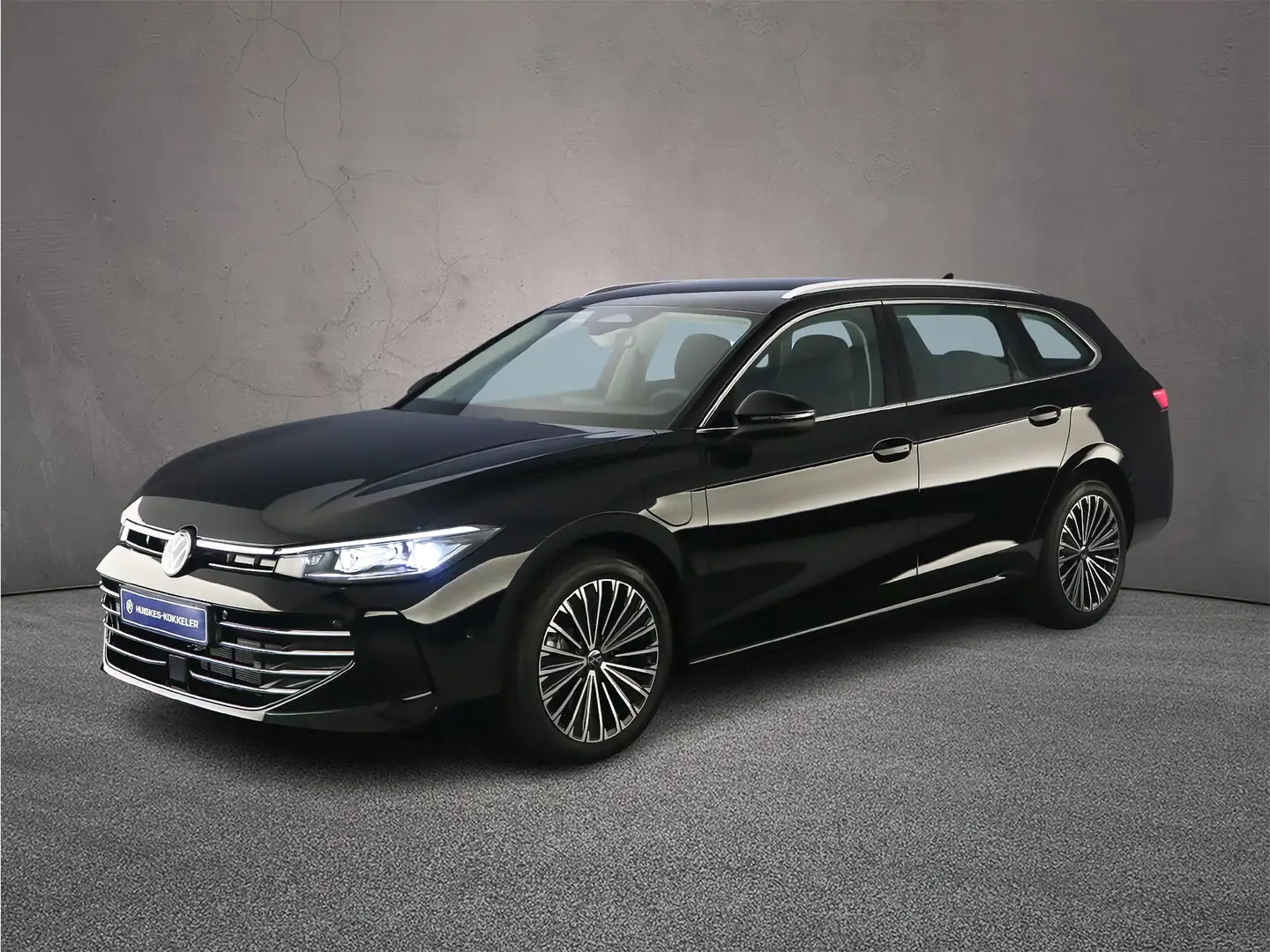 Volkswagen Passat Variant 1.5 eHybrid 204pk Elegance Business - eHybrid Zwart - 2