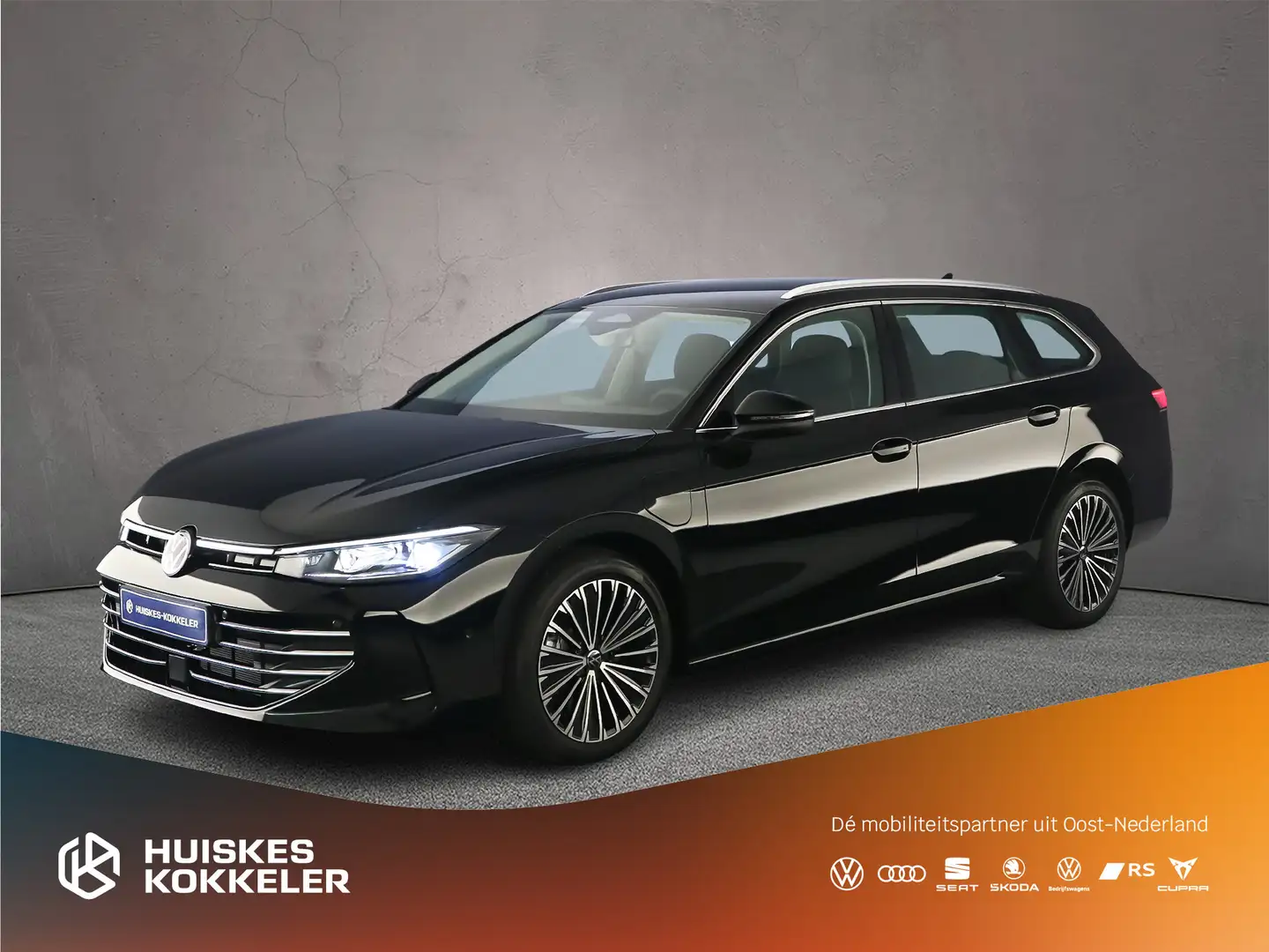 Volkswagen Passat Variant 1.5 eHybrid 204pk Elegance Business - eHybrid Zwart - 1