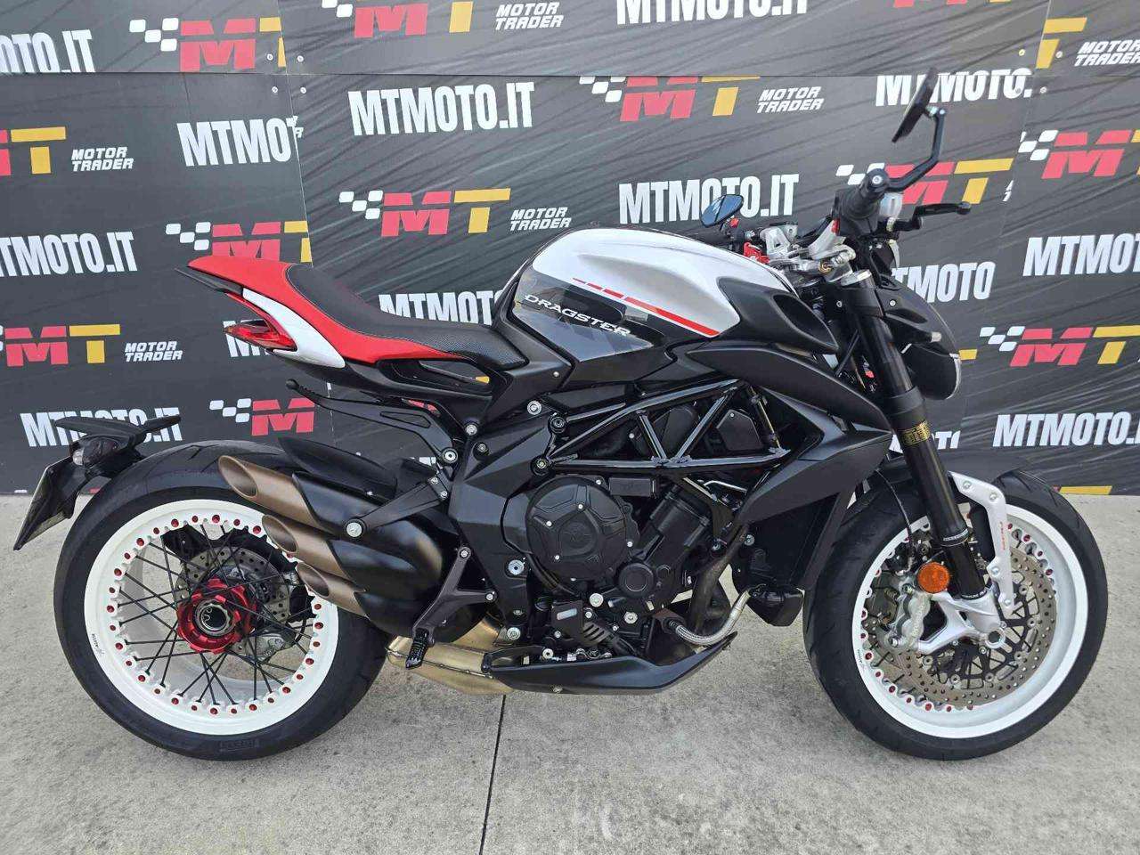 MV Agusta Dragster RR Video 360