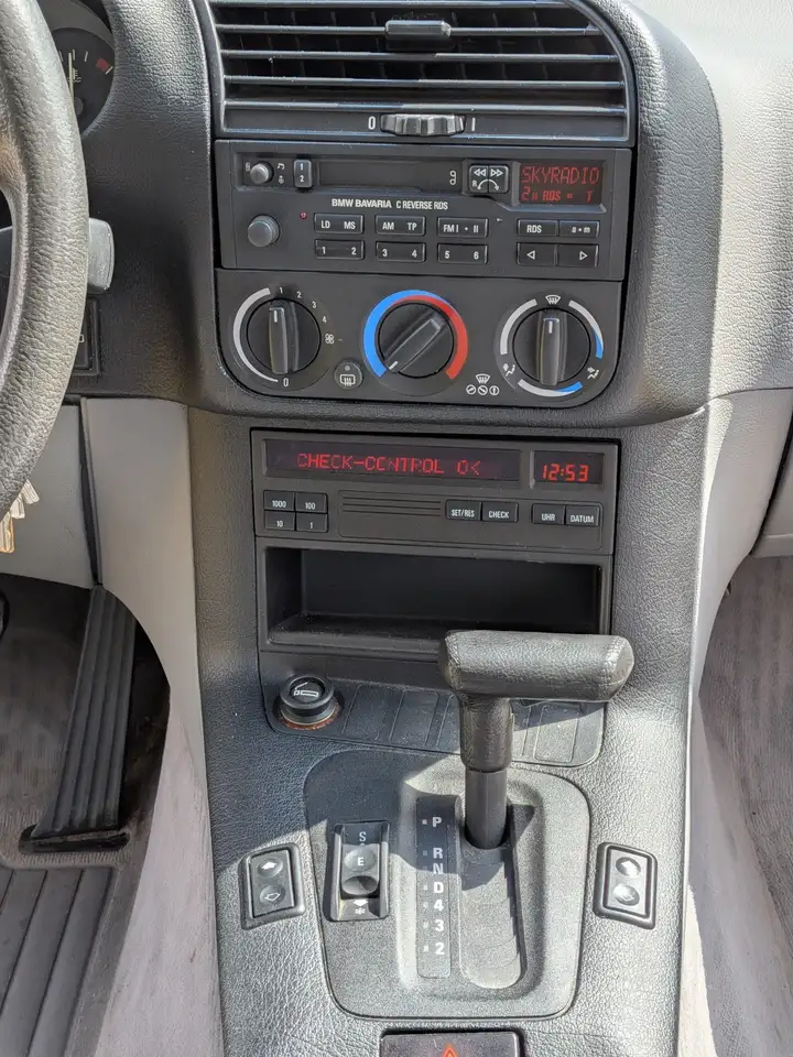 BMW 325 Tijdcapsule: 325i Automaat sedan E36, foto 11