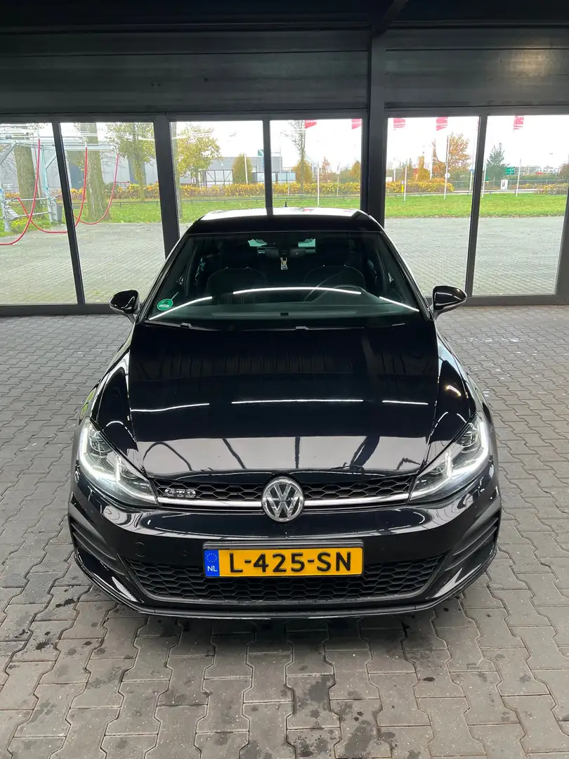 Volkswagen Golf 7.5 GTD 2.0 TDI 2017 DSG Zwart Zwart - 1