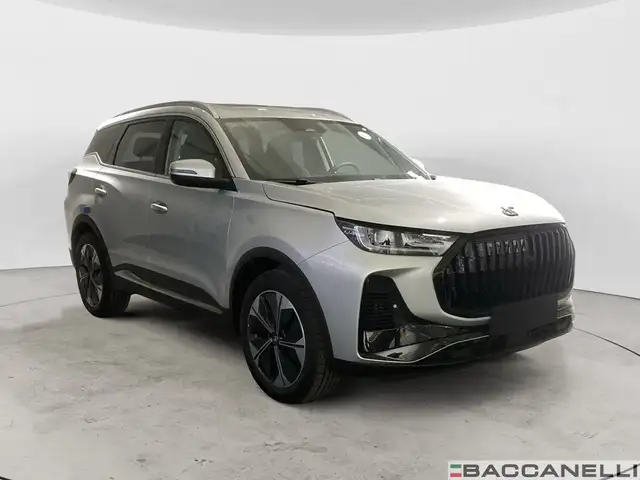 DR Automobiles DR6 view 4