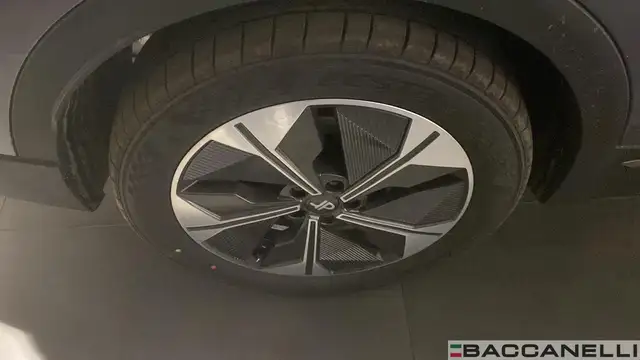 DR Automobiles DR6 view 10