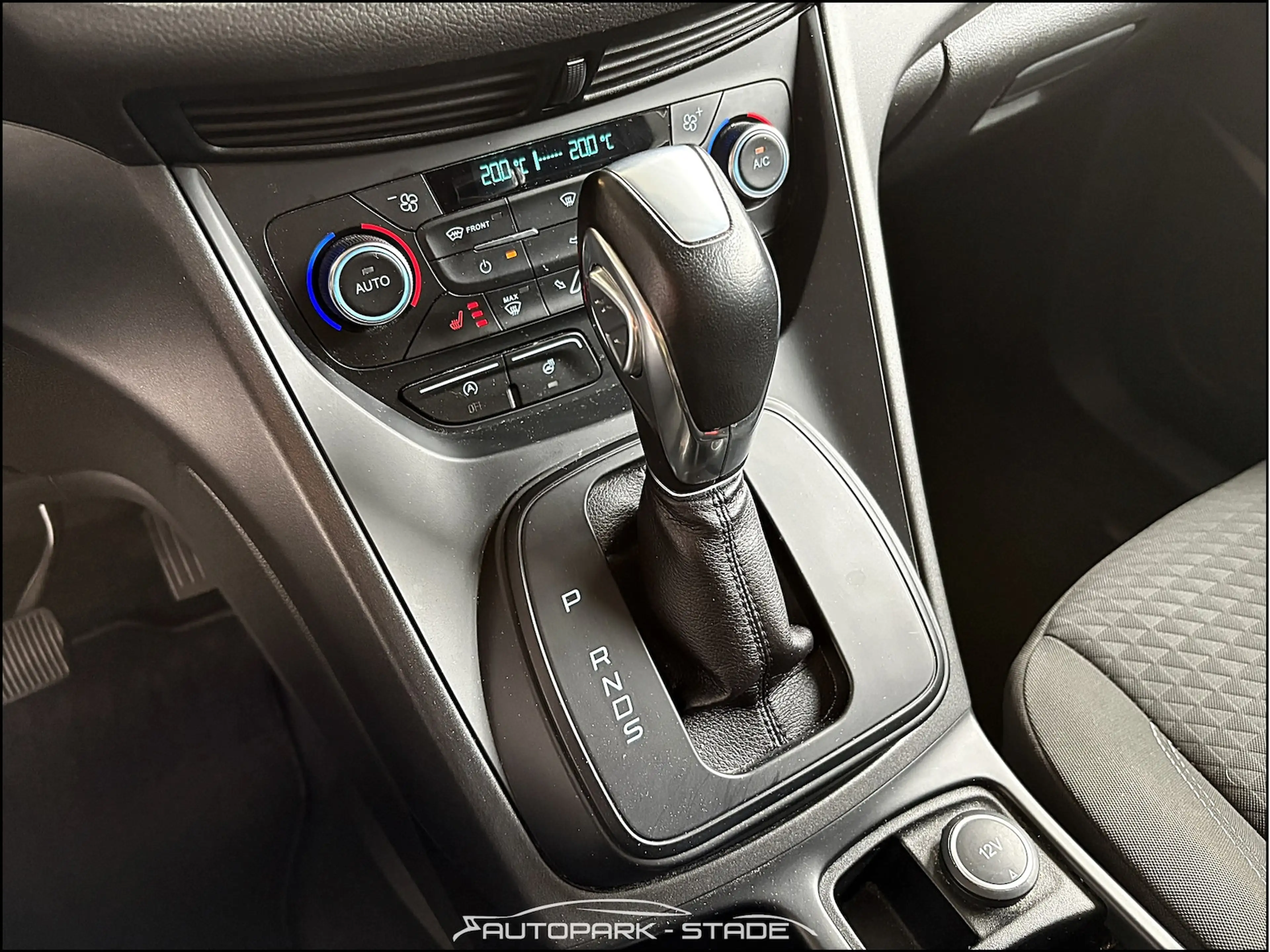 Ford C-Max Cool & Connect Aut. Temp. Sitzhzg Assist — photo 14