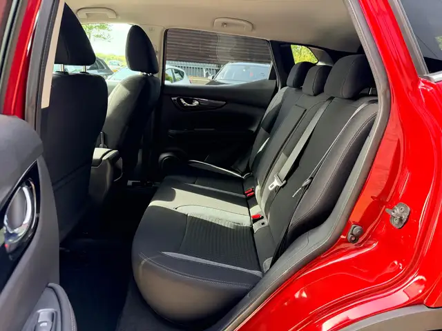 Nissan Qashqai view 15