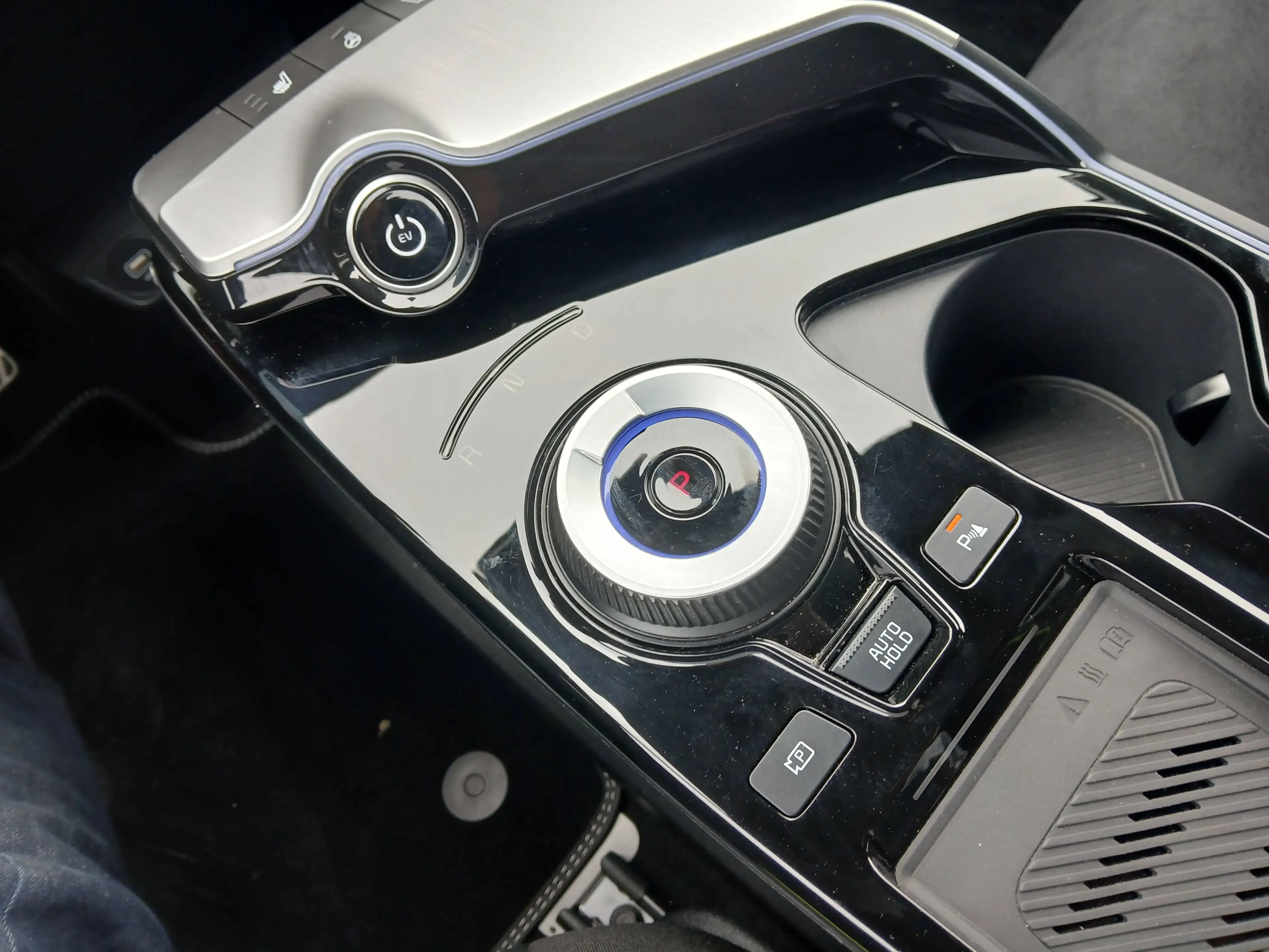 Kia EV6 77.4 kWh AWD GT (429 kW) — photo 10