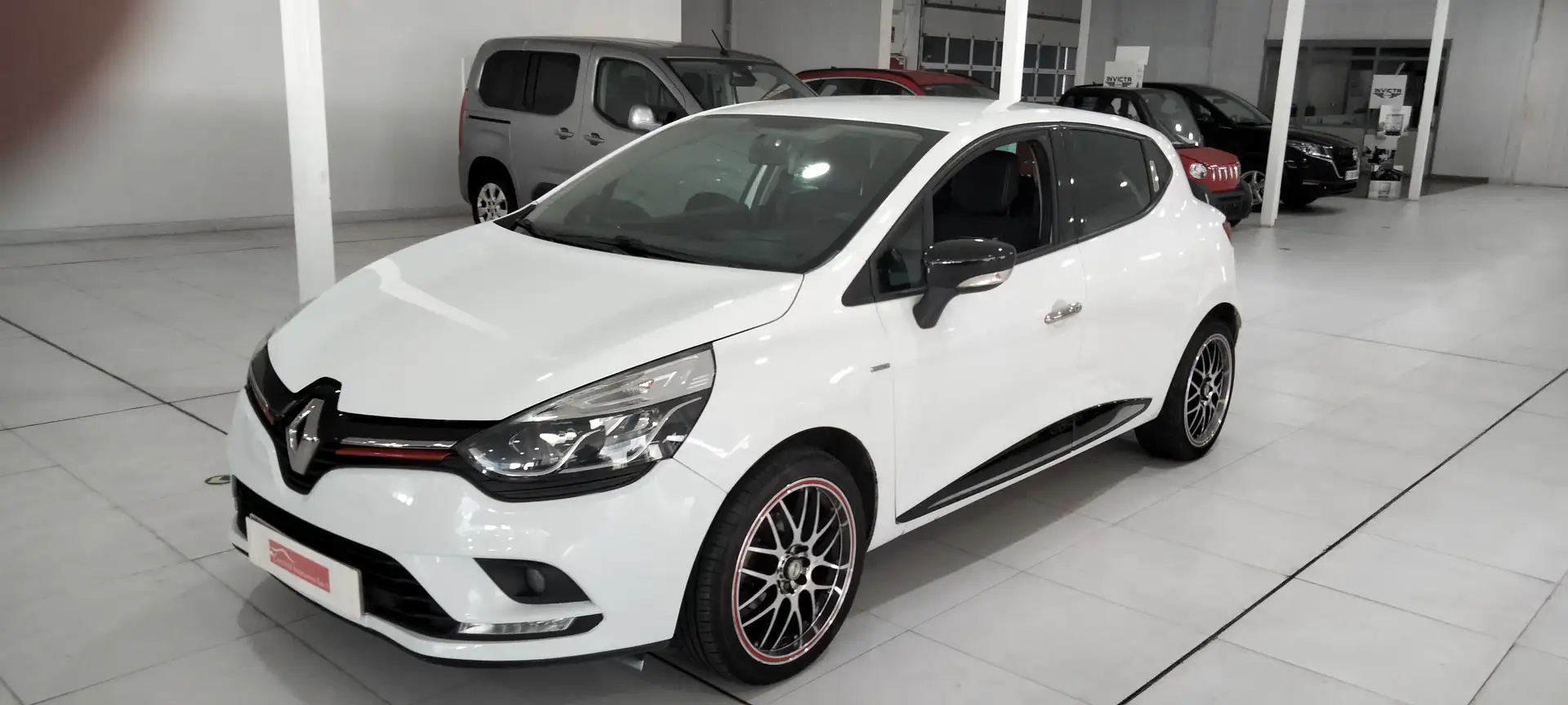 Renault Clio TCe Energy Limited 66kW - 2