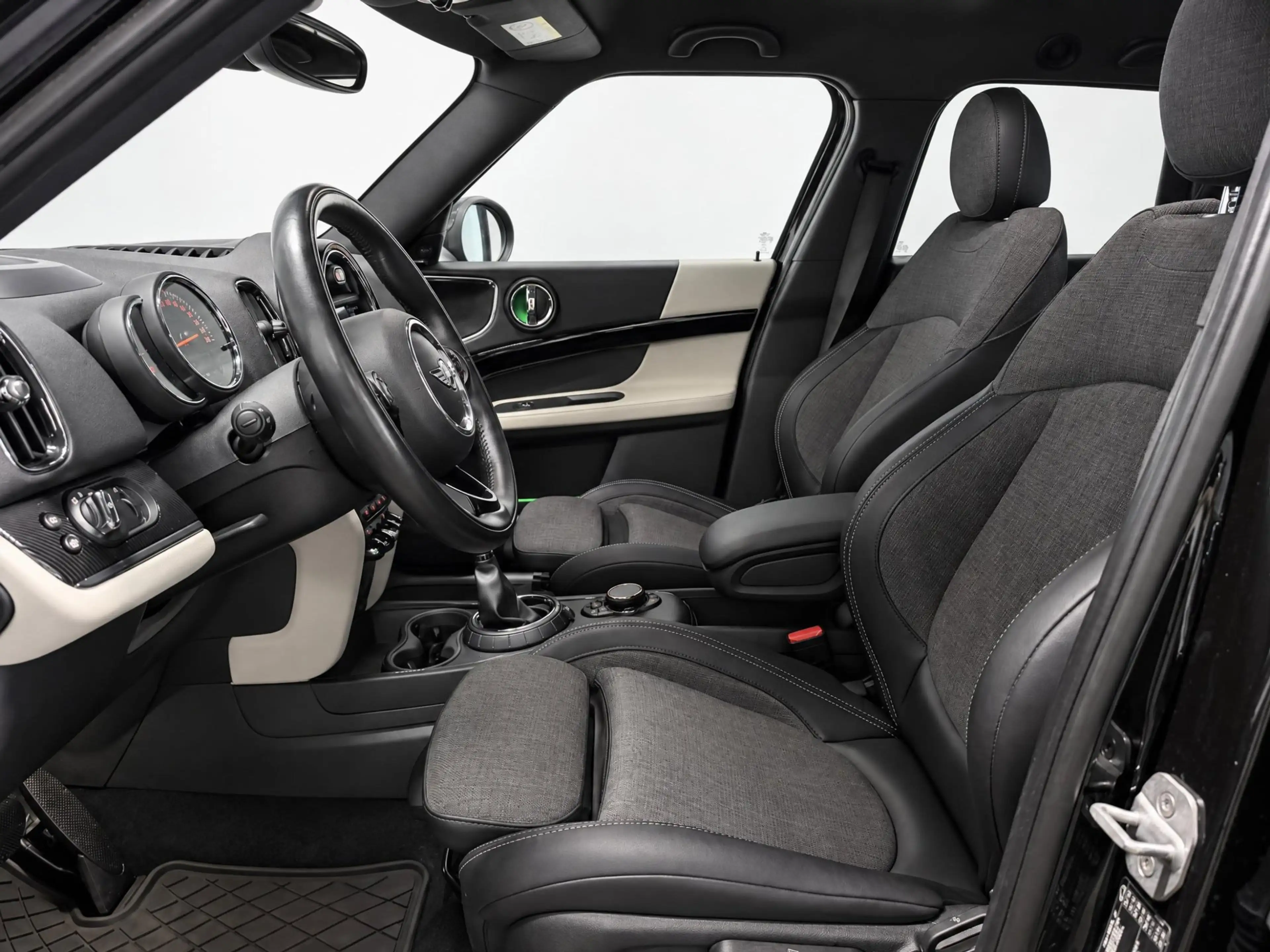 MINI Cooper SE Countryman 1.5 ALL4 Chili (LED, NAVI, H&K AUDIO, CAMERA, HUD) — photo 14