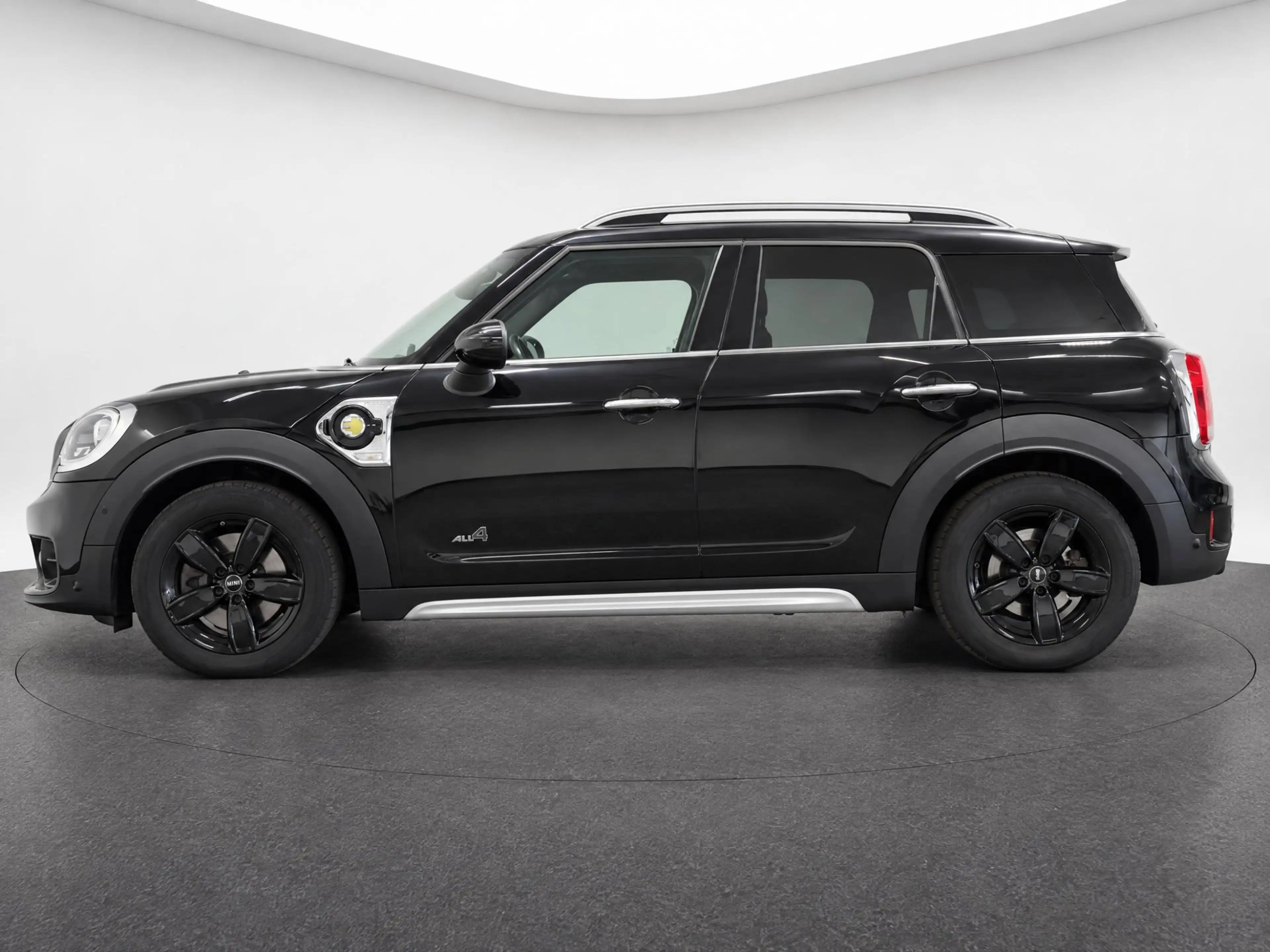 MINI Cooper SE Countryman 1.5 ALL4 Chili (LED, NAVI, H&K AUDIO, CAMERA, HUD) — photo 3