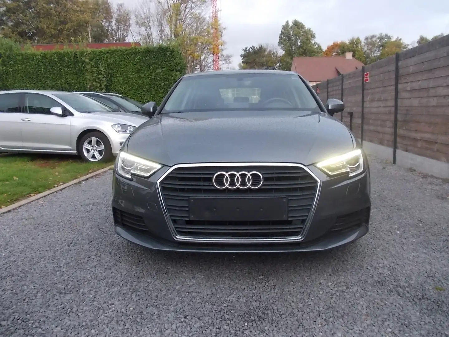 Audi A3 A3 30 TFSI Sportback  NAVI-XENON-CRUISE-PDC v+a - 2