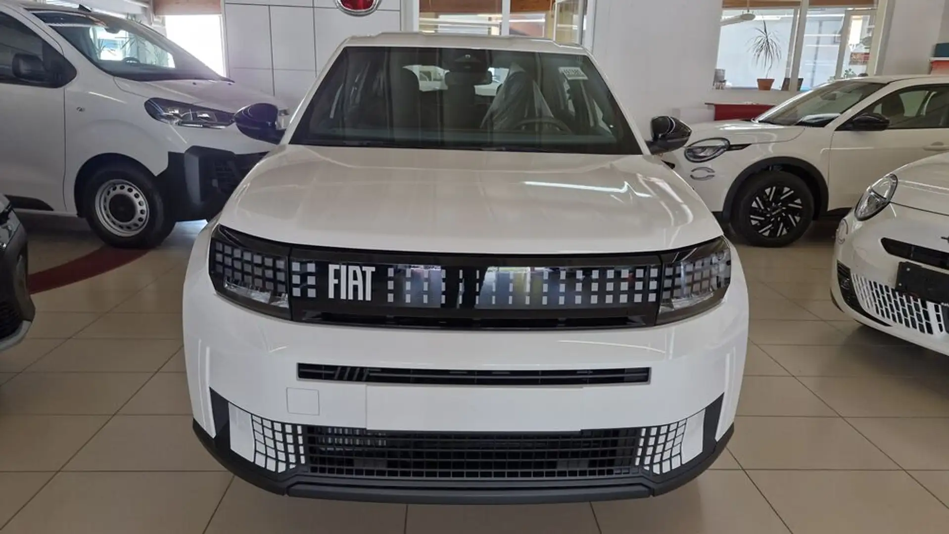 Fiat Grande Panda 1.2 eDCT 74 kW Icon Weiß - 2