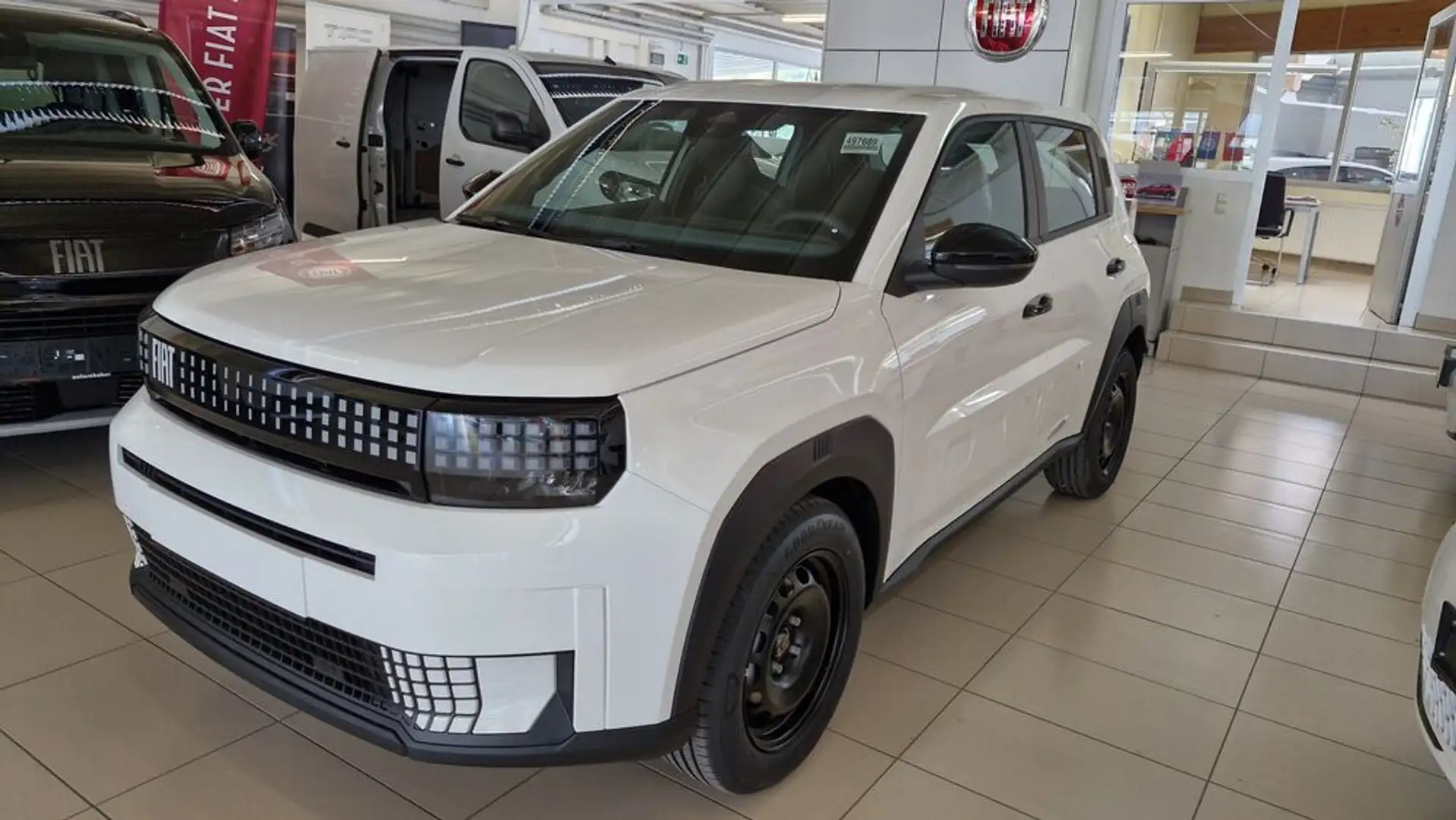 Fiat Grande Panda 1.2 eDCT 74 kW Icon Weiß - 1