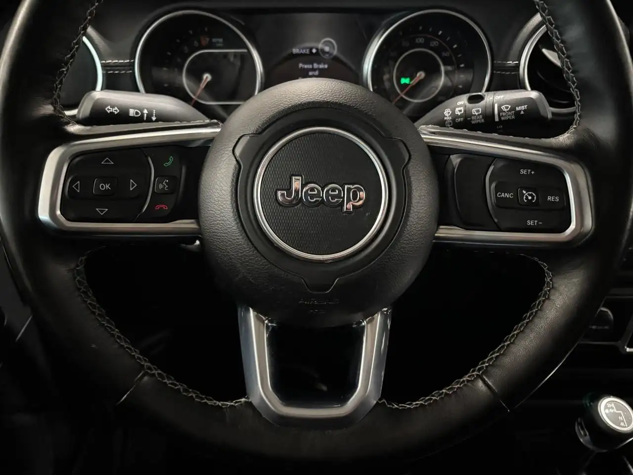 Jeep Wrangler снимка Jeep Wrangler