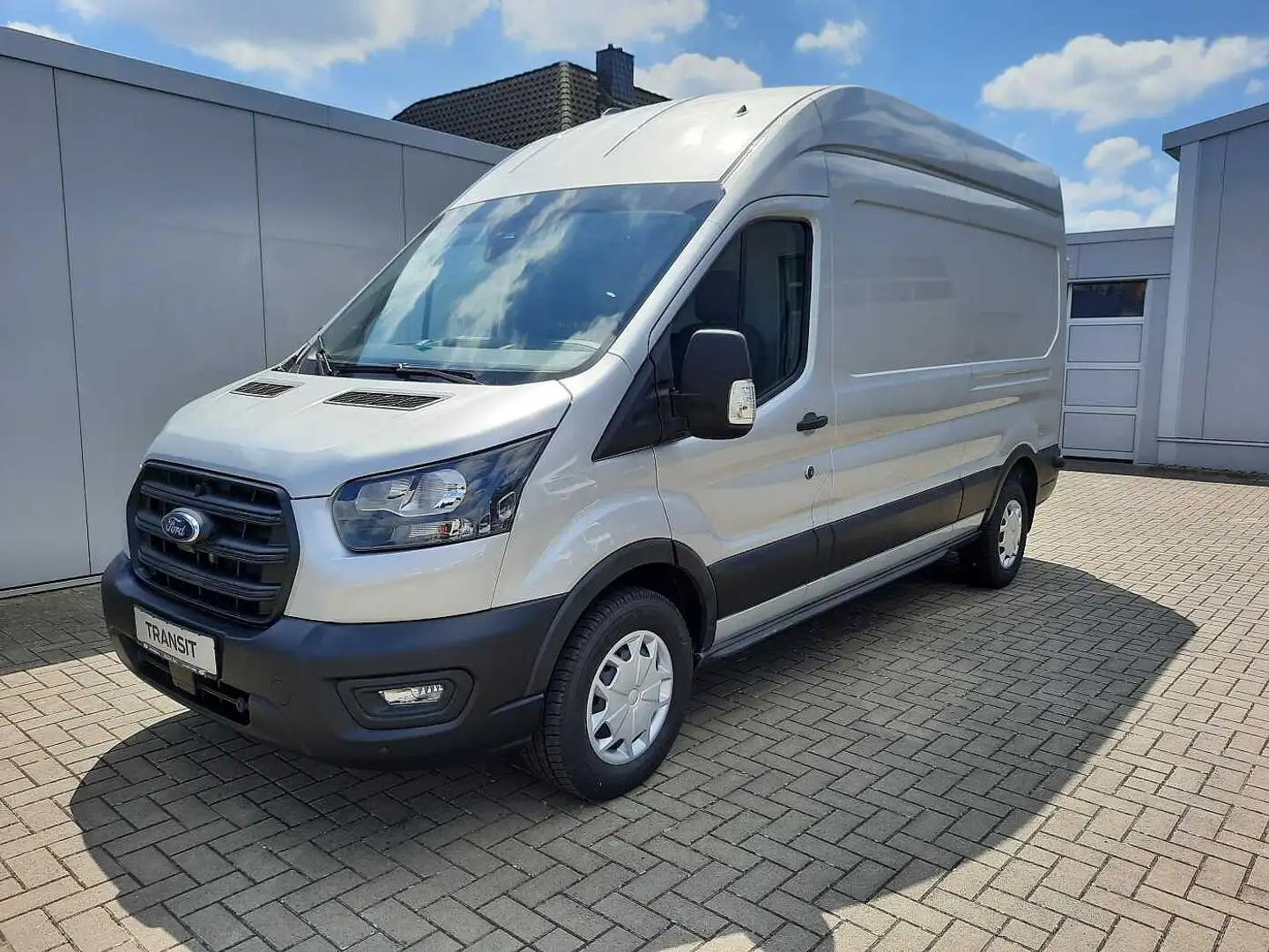 Ford Trend 350 L3 Kastenwagen Silber - 1