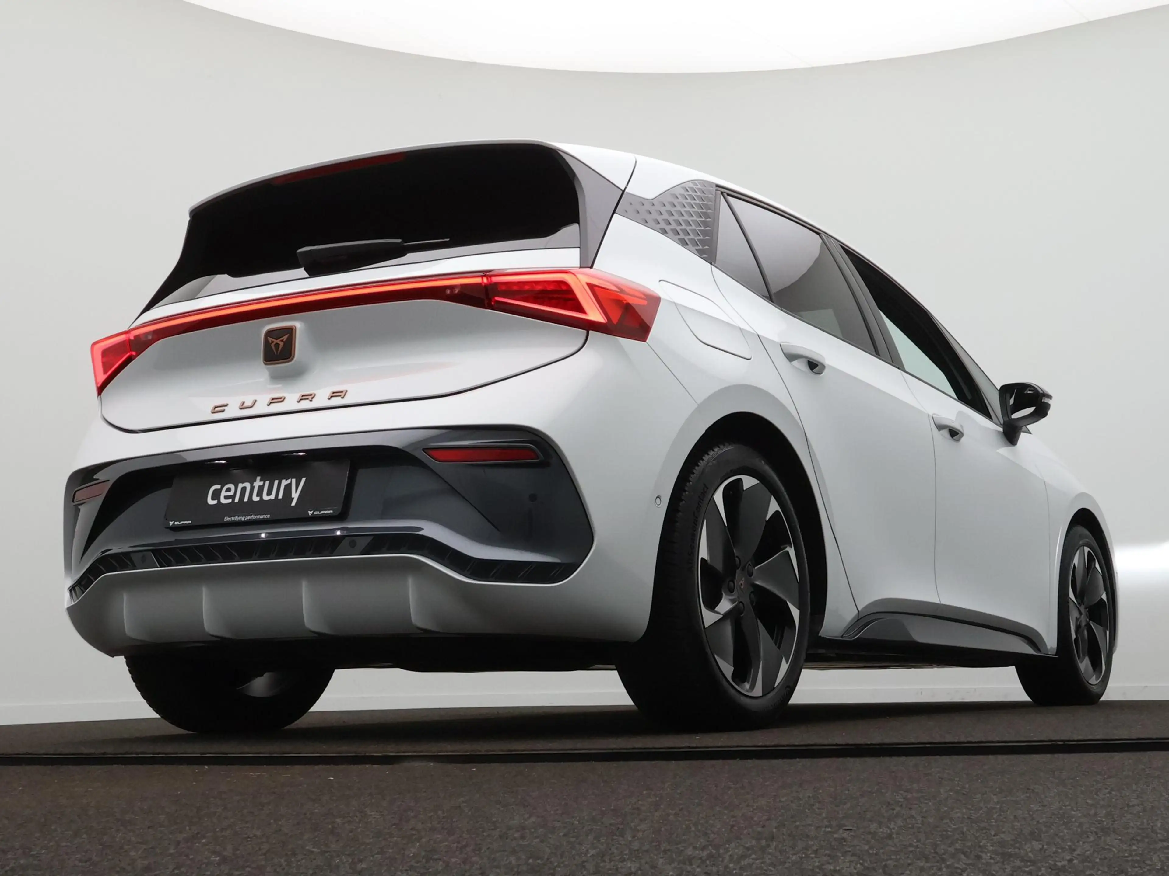 CUPRA Born Impulse 62 kWh | 360 Camera | Panodak | Stoelverwa — photo 11