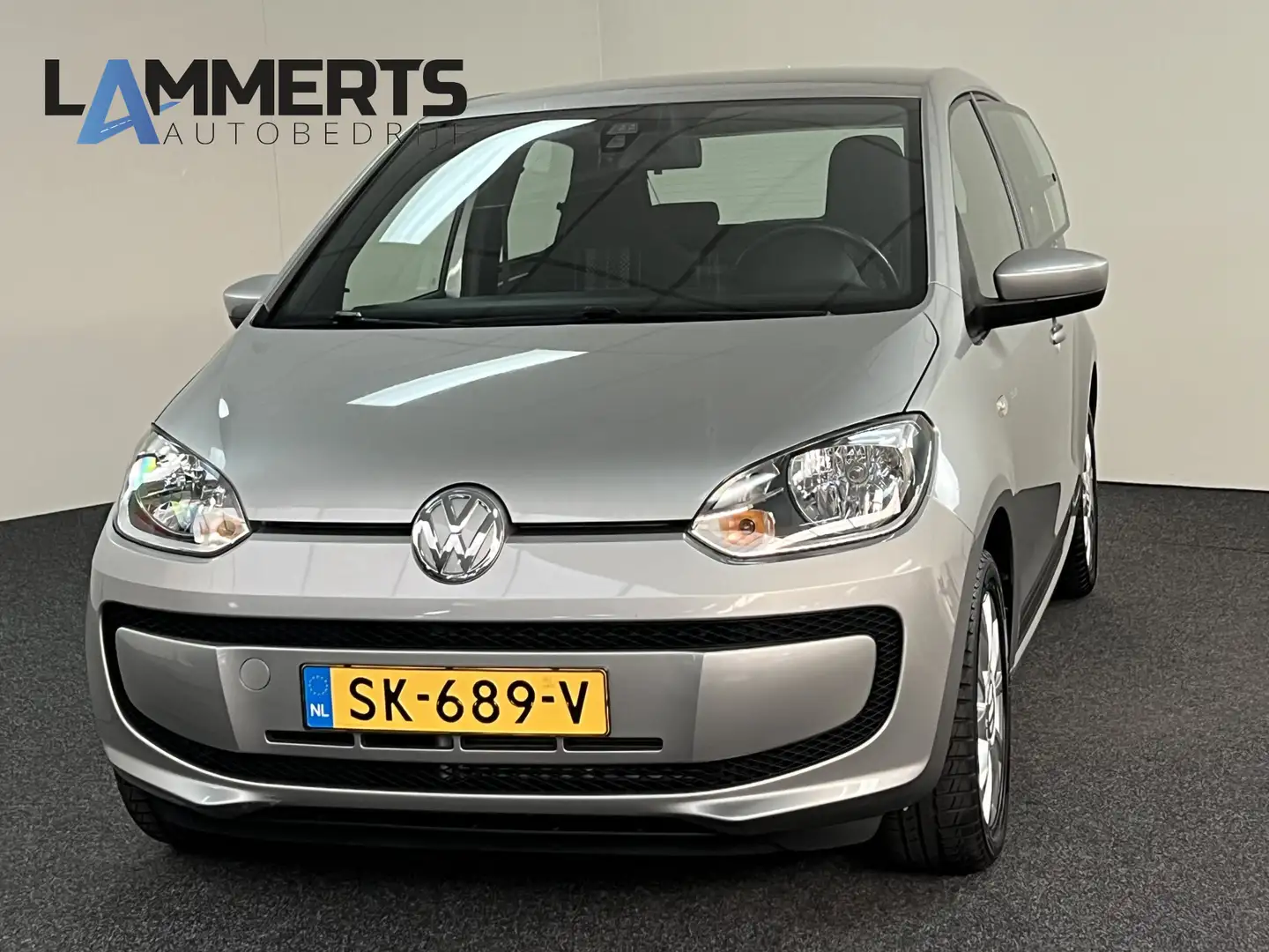 Volkswagen up! 1.0 Club Automaat 60 PK 5 drs. met 20.000 km!!! Ai Grijs - 1