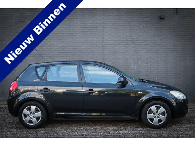 Kia Ceed / cee'd 1.4 X-tra Net binnen-Nu al te bezichtigen