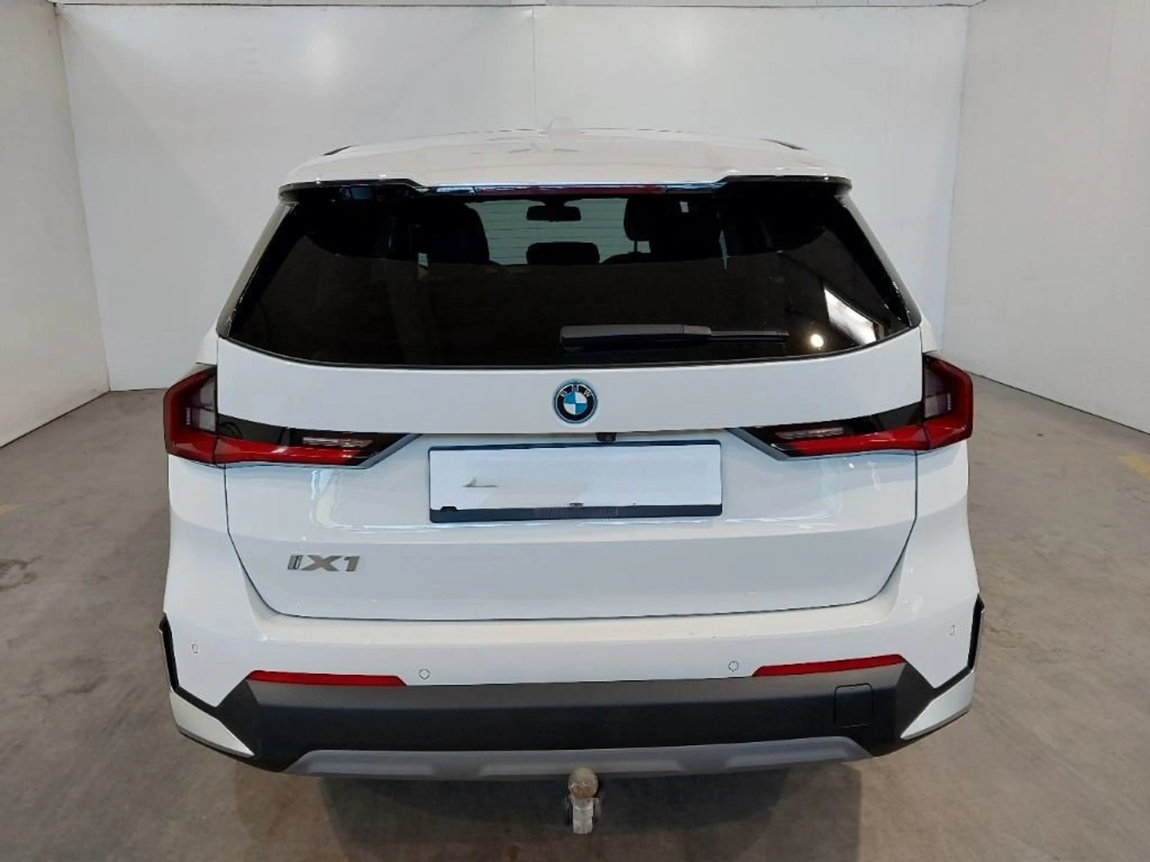 BMW iX1 xDrive30 ACC ad. LED Pano Rfk — photo 5