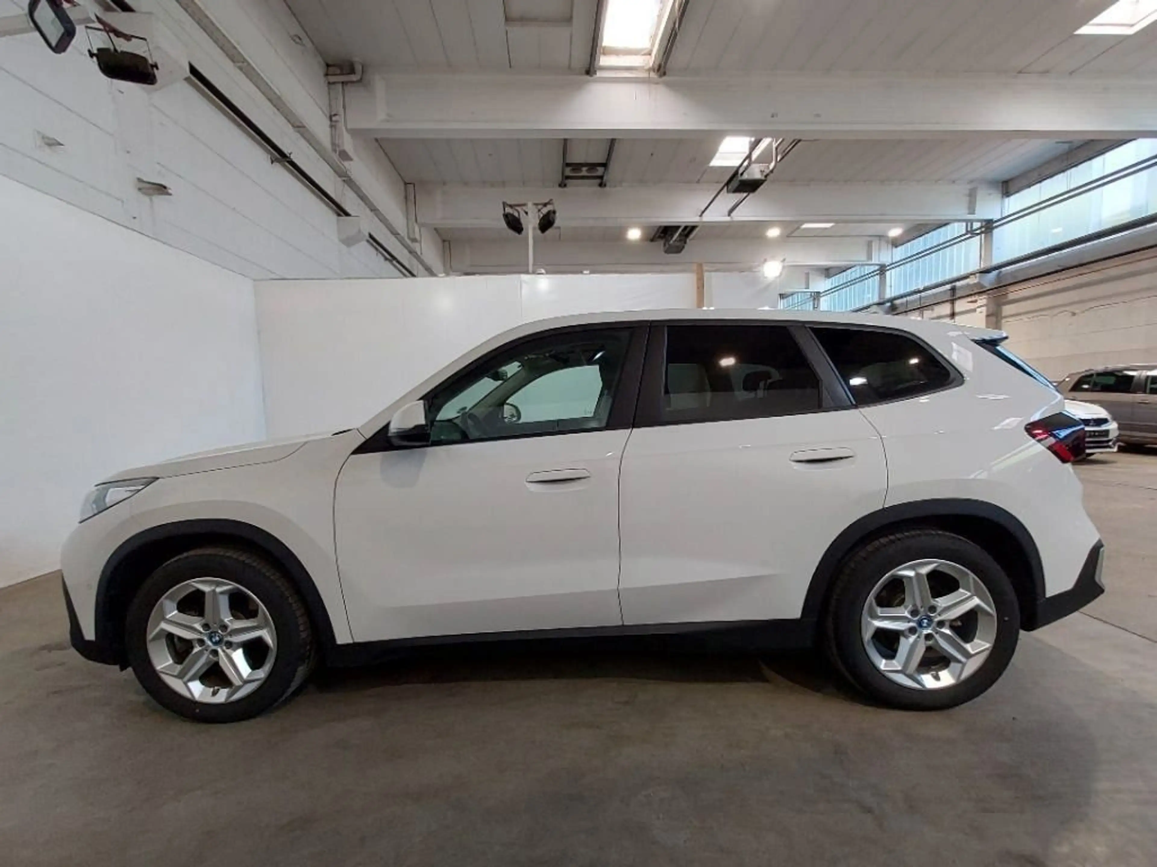 BMW iX1 xDrive30 ACC ad. LED Pano Rfk — photo 6