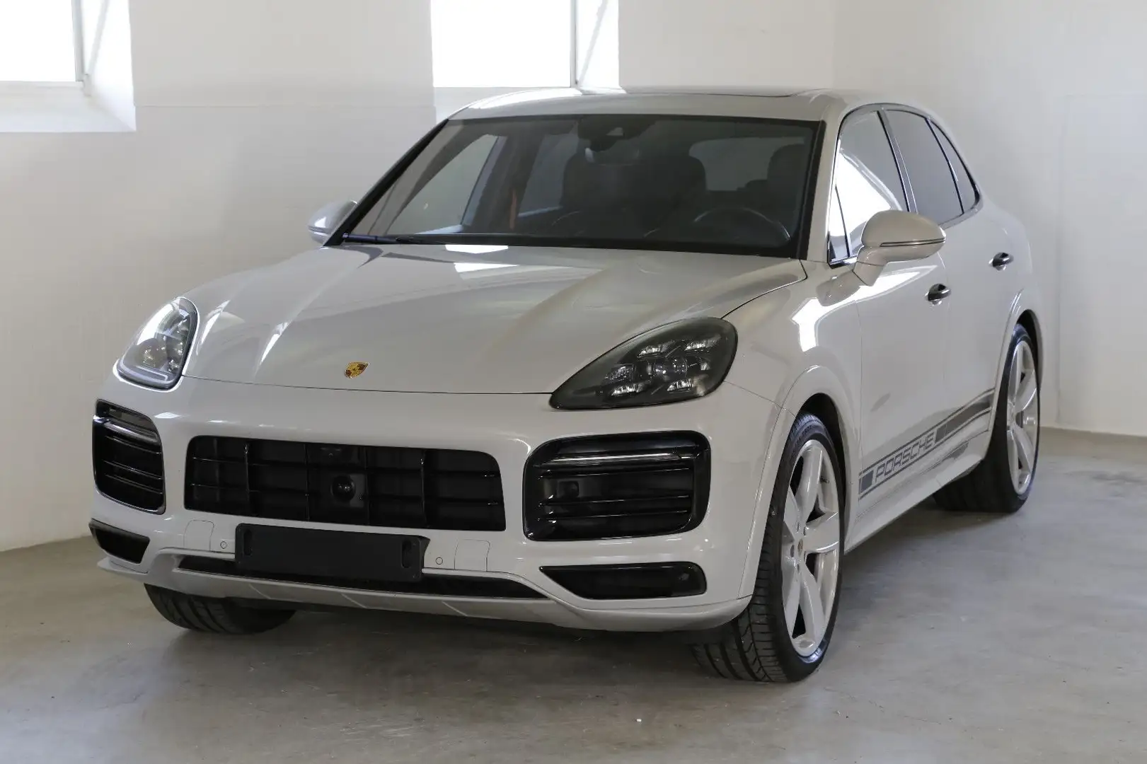 Porsche Cayenne S Platinum Edition, Luft,22,InnoD,Matrix Grau - 1