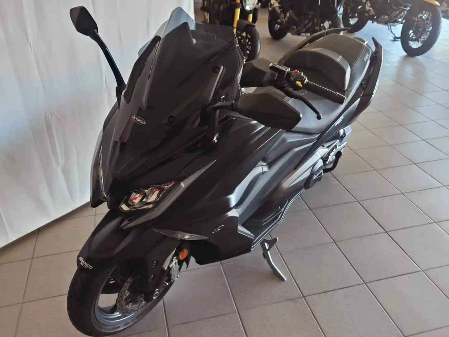 Kymco AK 550 ABS Negru - 2