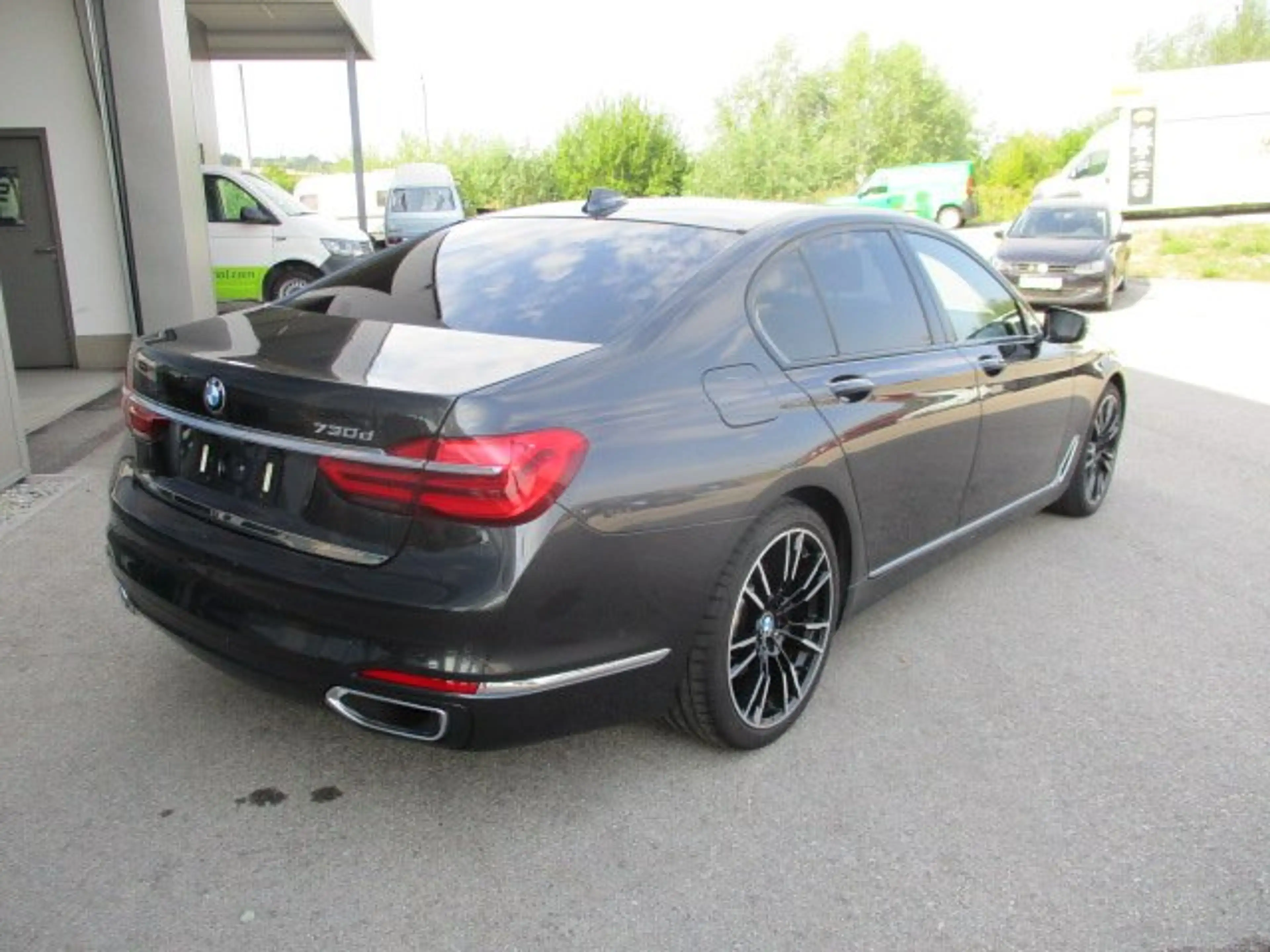 BMW 730 730 d — photo 8