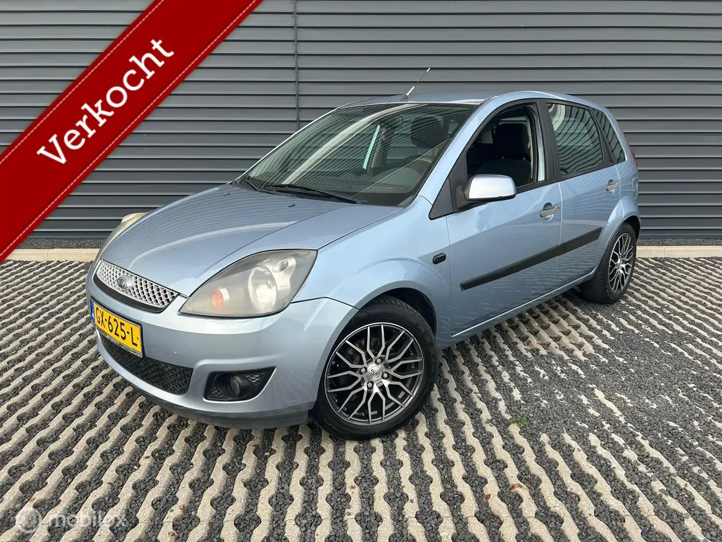 Ford Fiesta 1.4-16V Ghia 80 PK | Airco | 5 deurs Bleu - 1