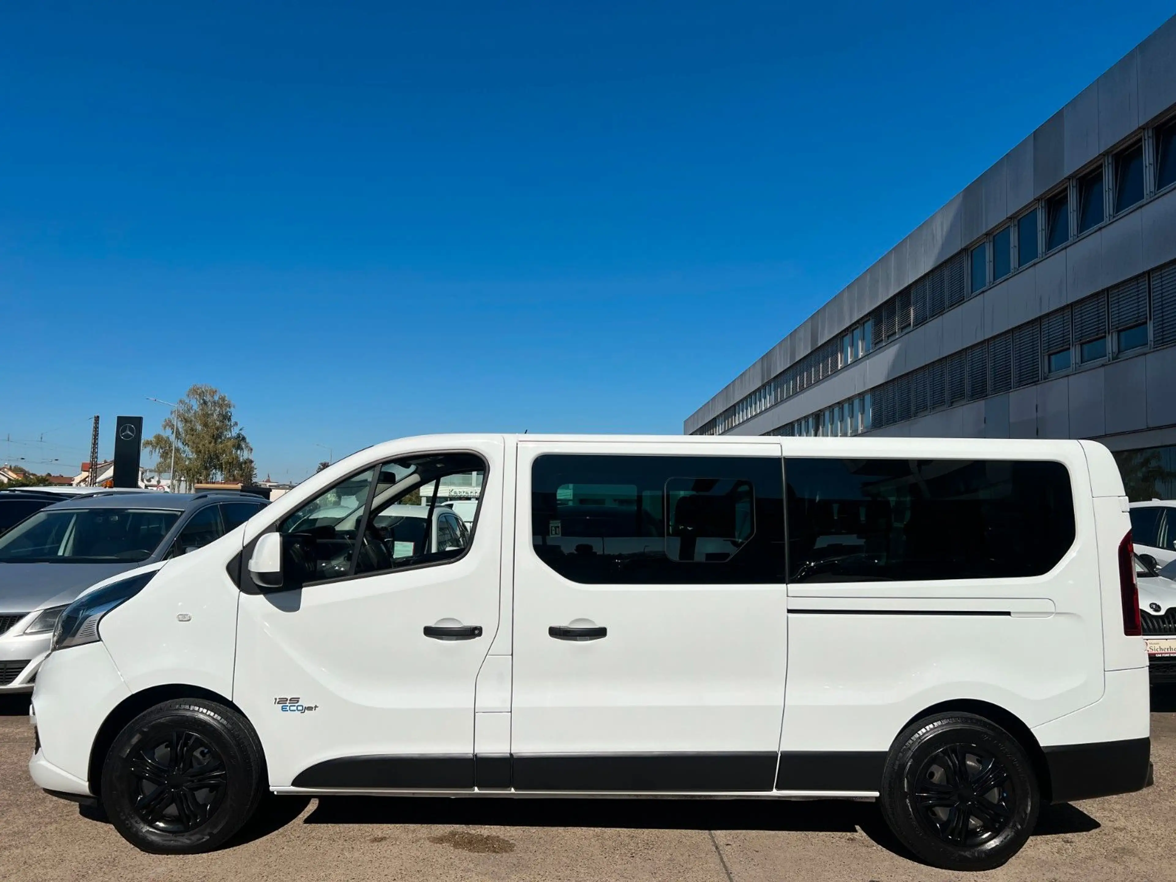 Fiat Talento Kombi L2H1 1,2t Family *8SITZ* — photo 5