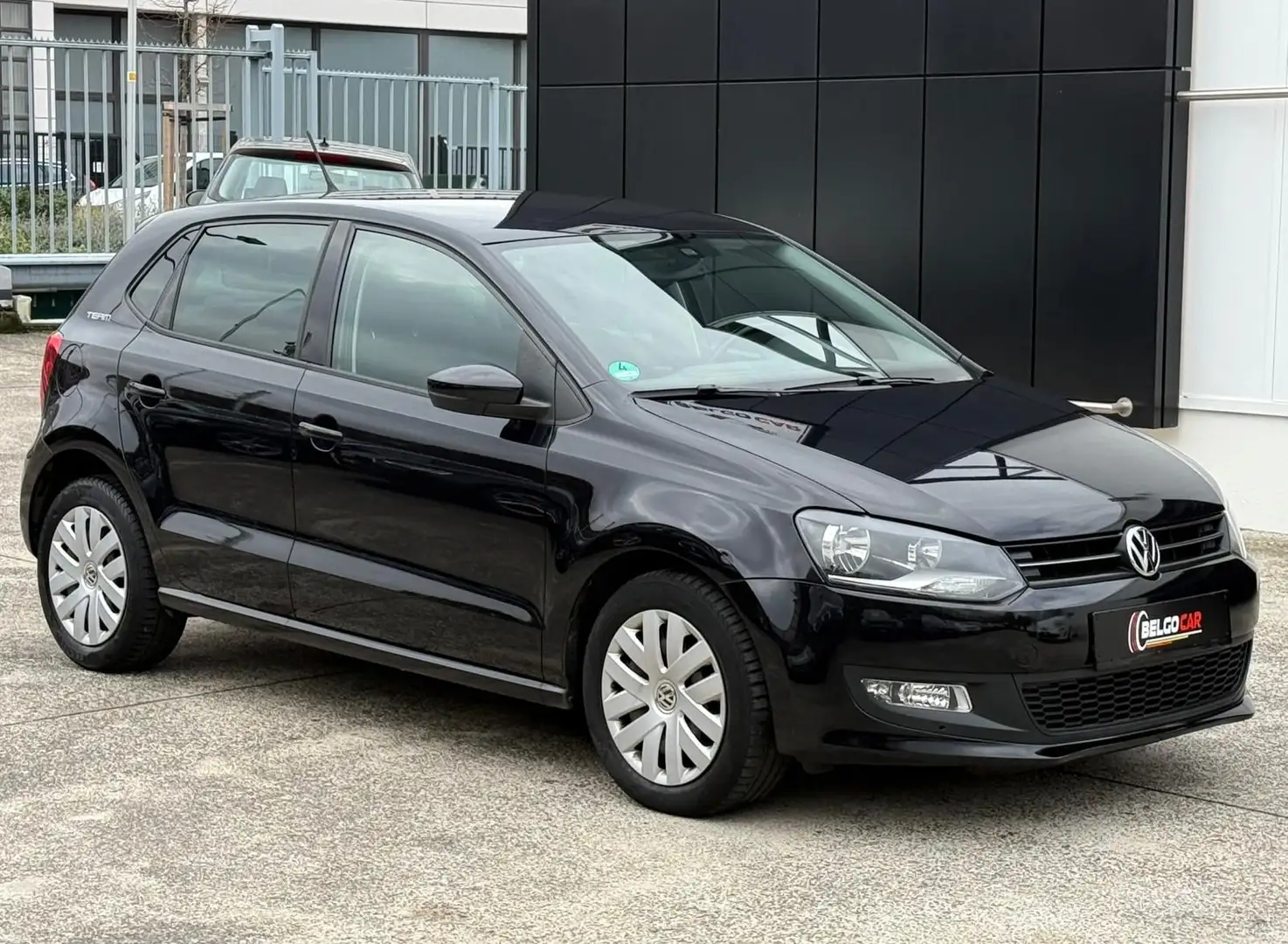 Volkswagen Polo 1.2 ESSENCE - AIRCO - CONTRÔLE TECHNIQUE OK Noir - 1