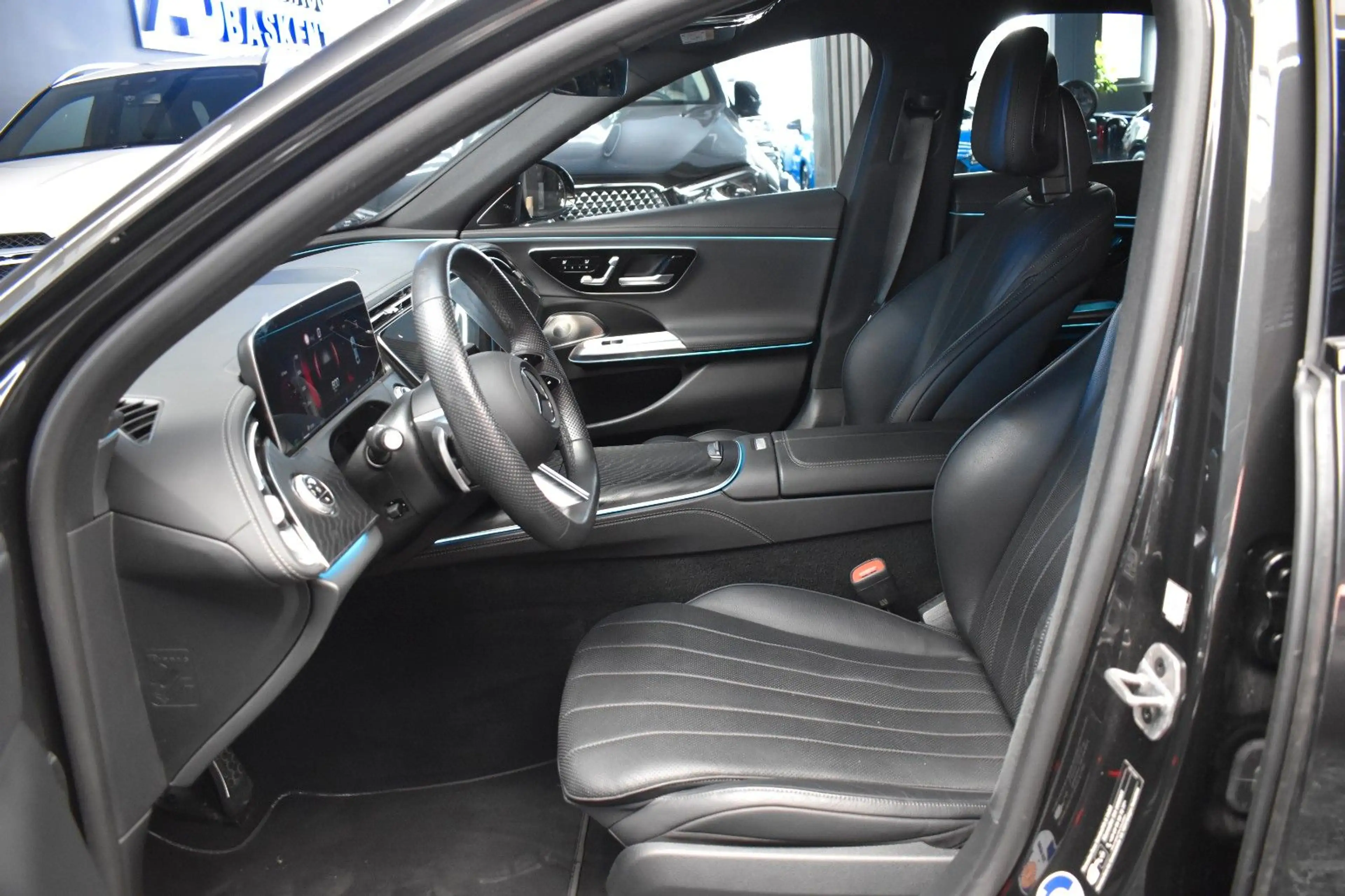Mercedes-Benz E 450 d 4Matic AMG LINE*360°KAMERA*NIGHT-PAKET* — photo 11