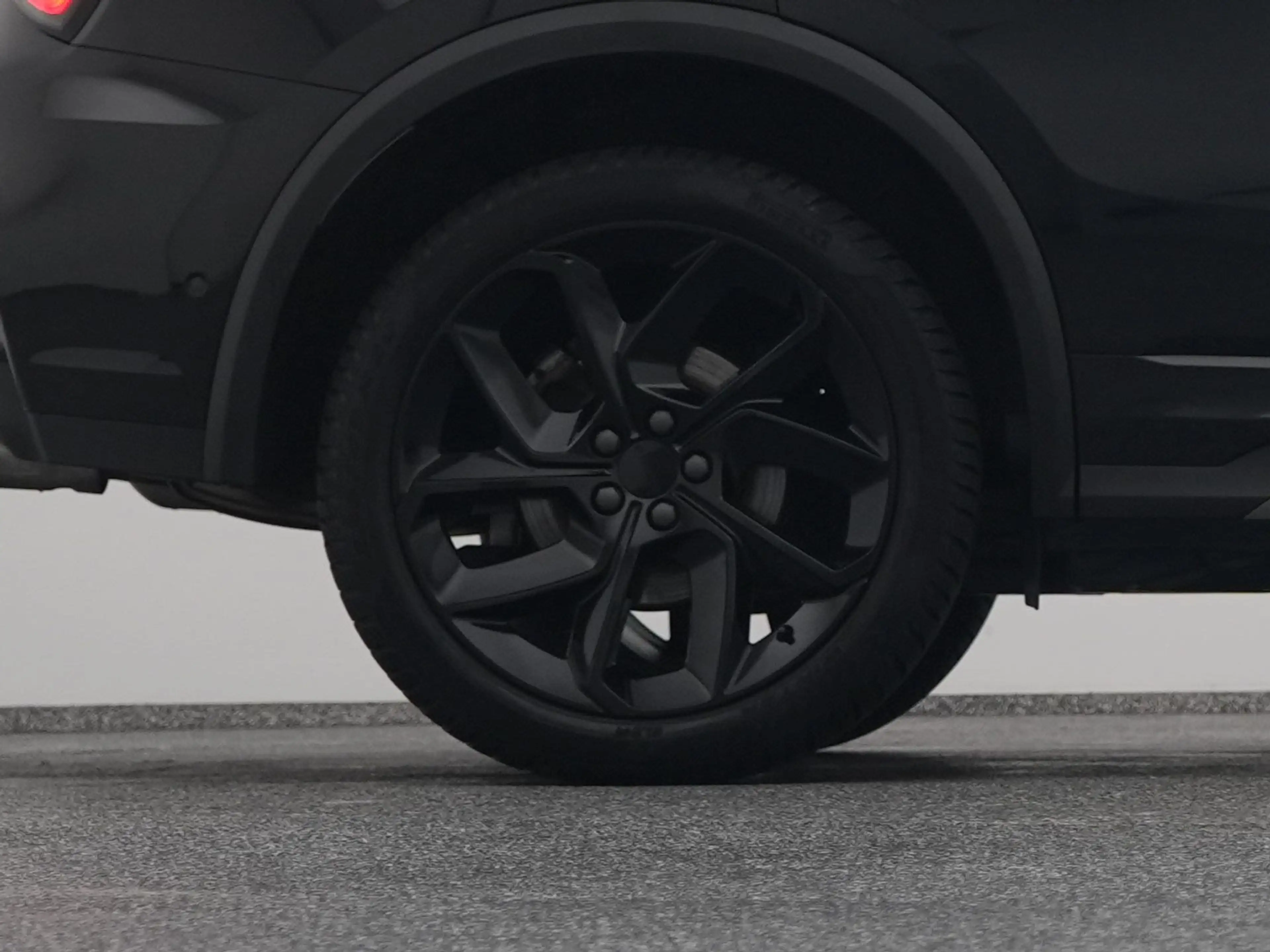 Lynk & Co 01 1.5 Plug-in Hybrid | 360° | BLACK | NLD AUTO — photo 41