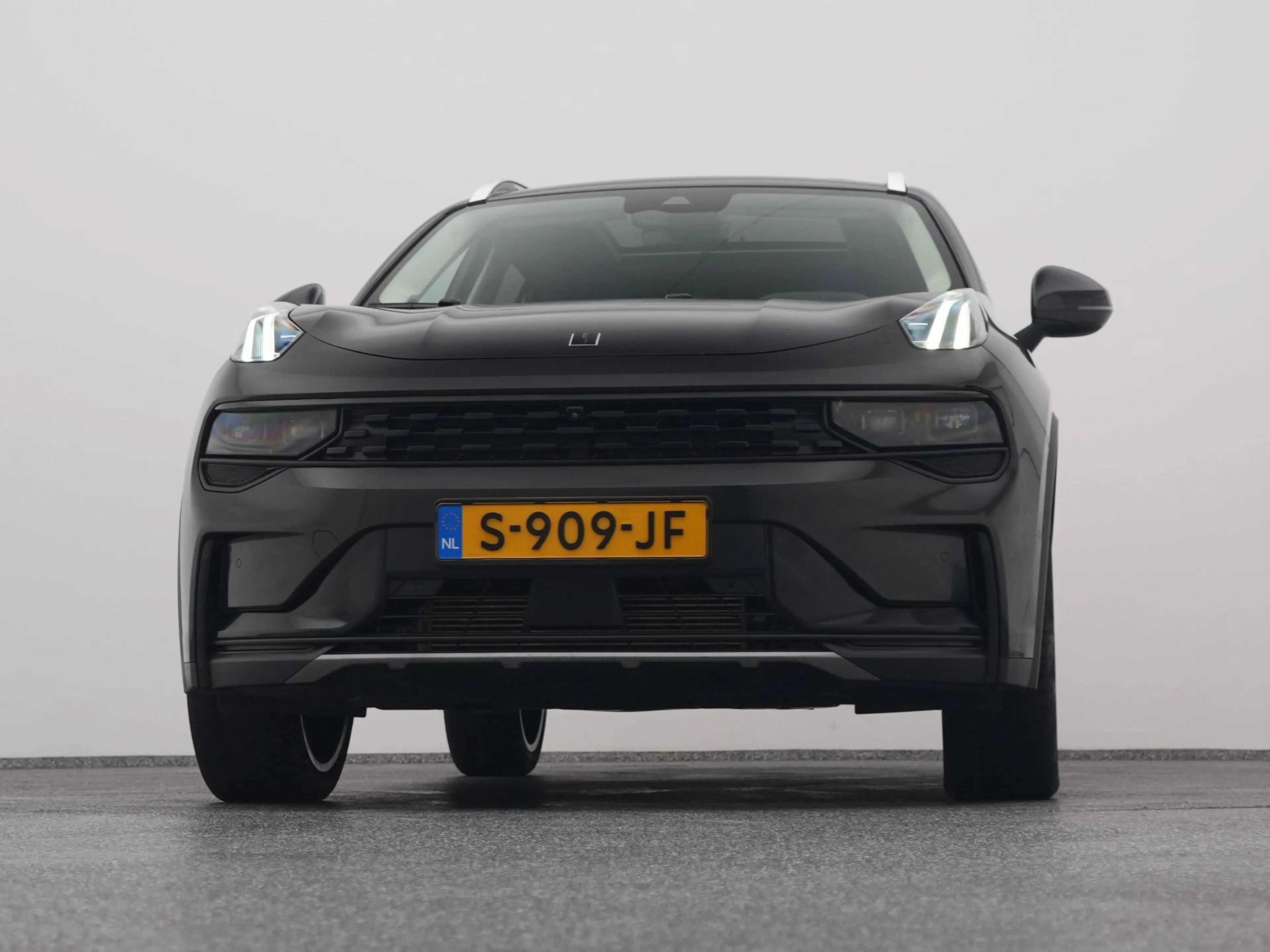 Lynk & Co 01 1.5 Plug-in Hybrid | 360° | BLACK | NLD AUTO — photo 35