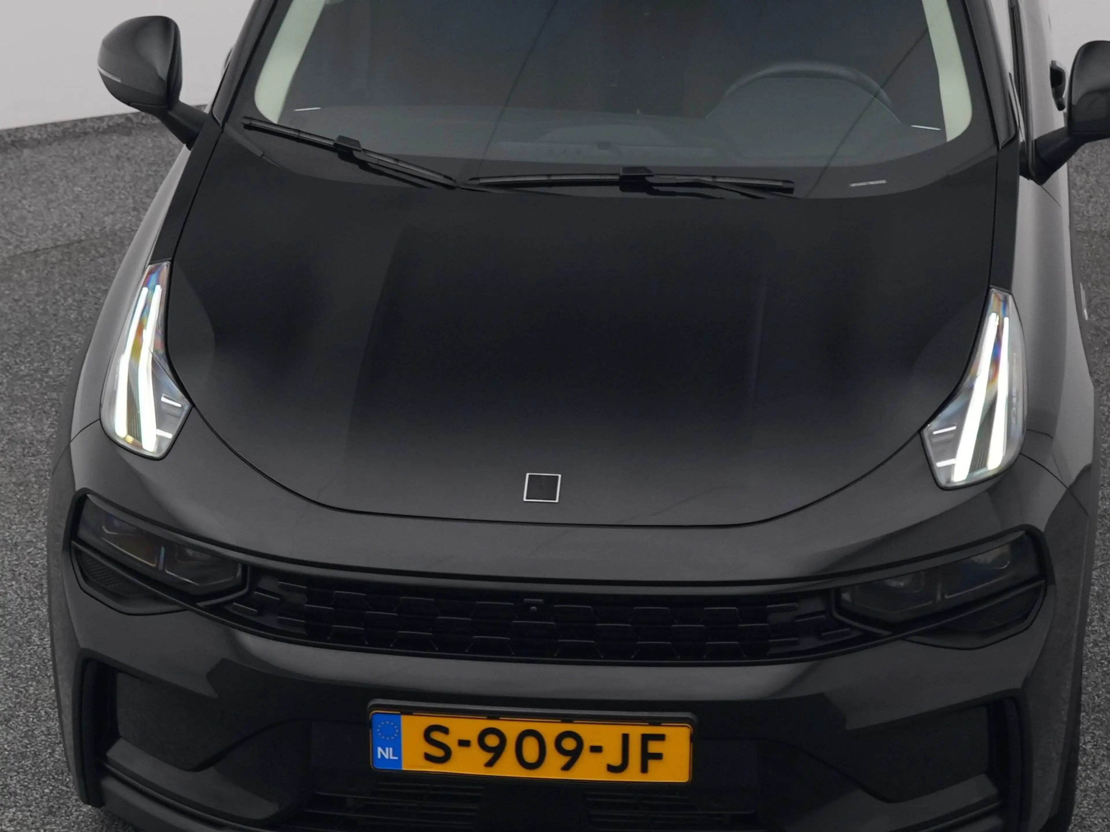 Lynk & Co 01 1.5 Plug-in Hybrid | 360° | BLACK | NLD AUTO — photo 30