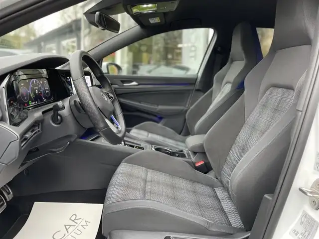 Volkswagen Golf view 7
