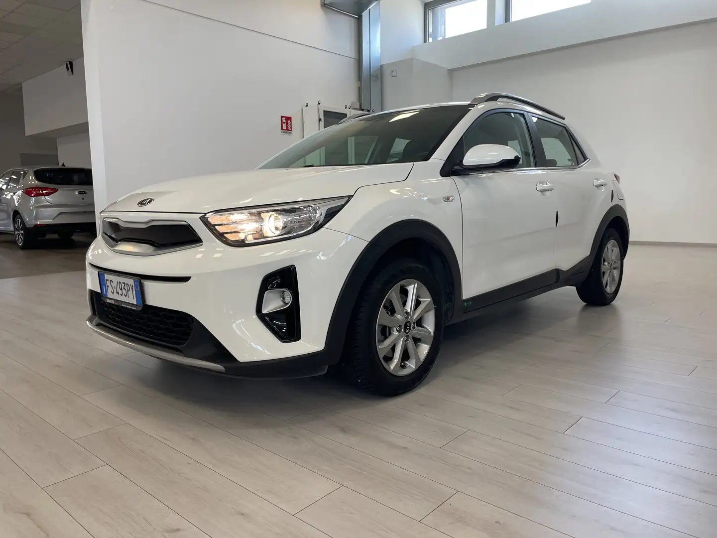 Kia Stonic 1.4 MPI 100CV EcoGPL Style - 1