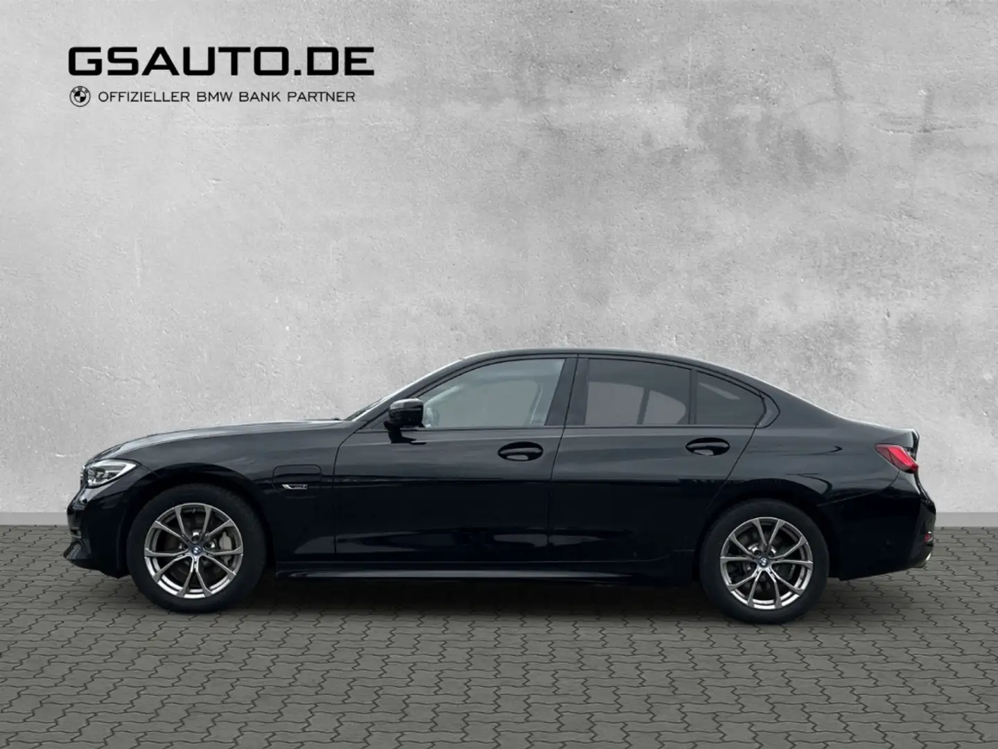 BMW 330 e SportLine Cockp.PRO ACC AHK LED 360°Memory Noir - 2