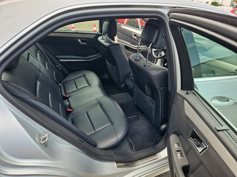 Mercedes-Benz E 350 4MATIC BlueEFFICIENCY AVANTGARDE — photo 7