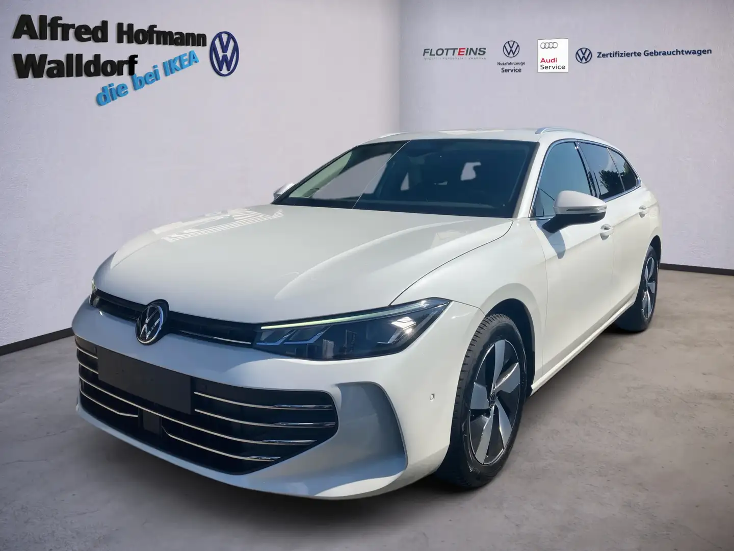 Volkswagen Passat Variant 1.5 TSI Business DSG AHK NAVI LED KLIMA LM Blanc - 2